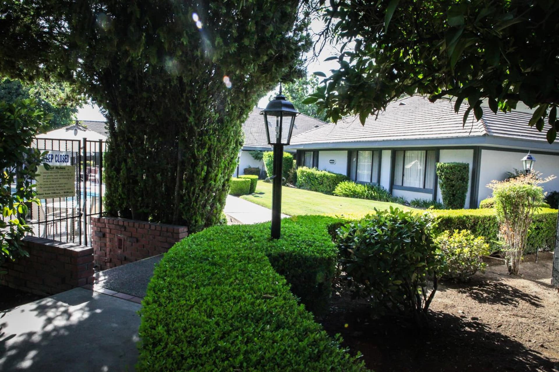 Hotel Piccadilly gallery photo in Fresno, CA — image 72
