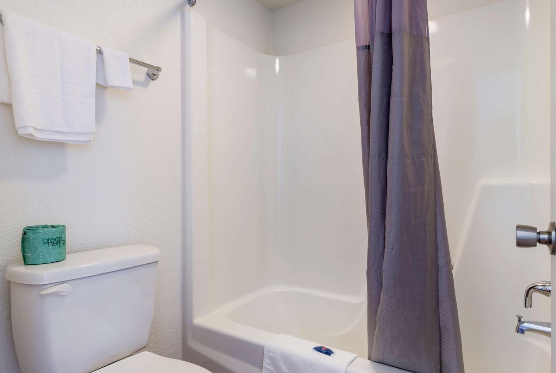 Motel 6-Connellys Springs, NC gallery photo in Hickory, NC — image 6