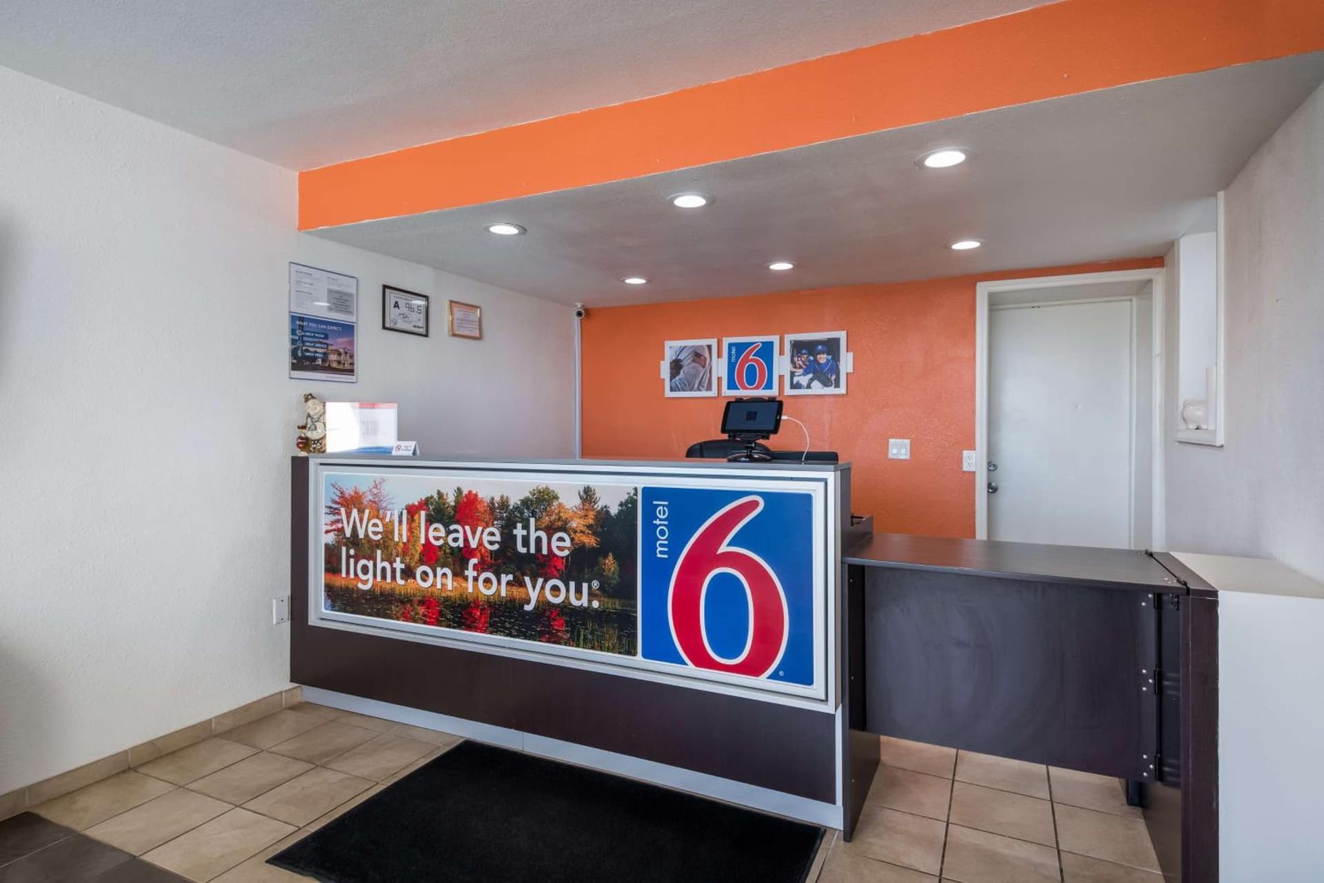 Motel 6-Connellys Springs, NC gallery photo in Hickory, NC — image 15