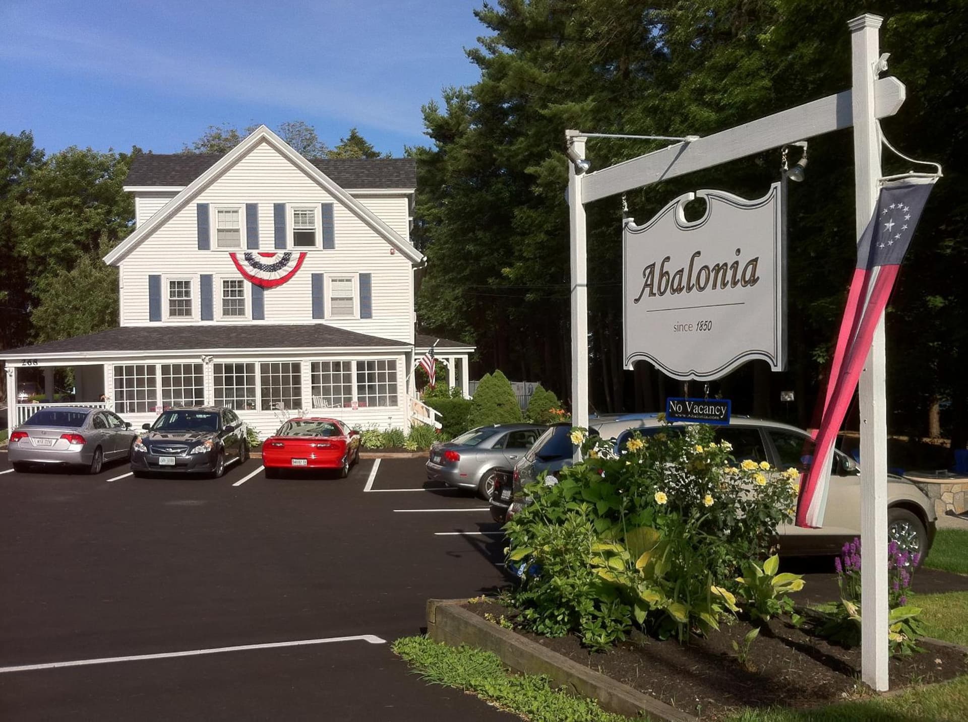 Abalonia Inn featured exterior or lobby in Ogunquit — similar hotel