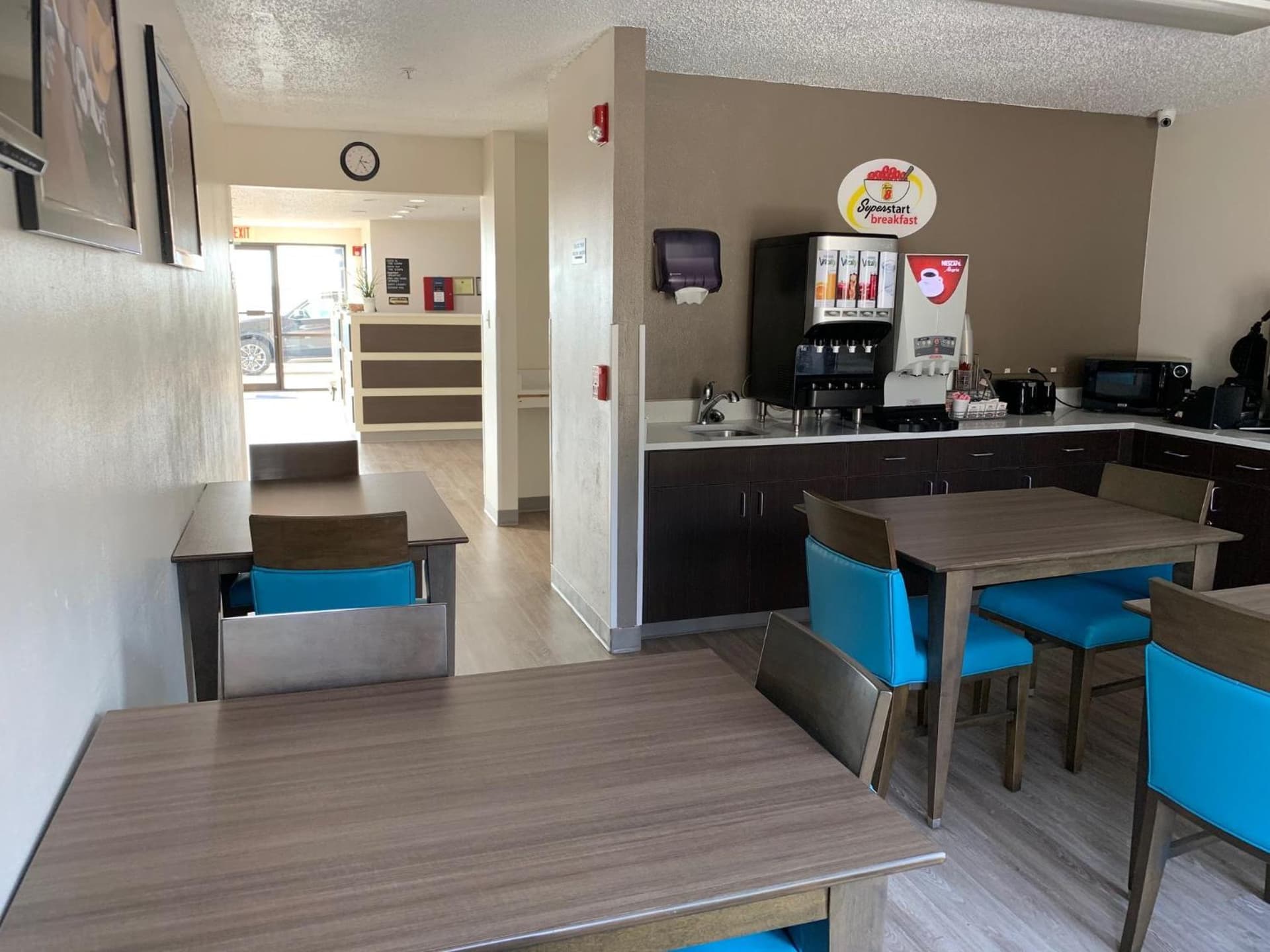 Super 8 by Wyndham Waxahachie TX gallery photo in Waxahachie, TX — image 44