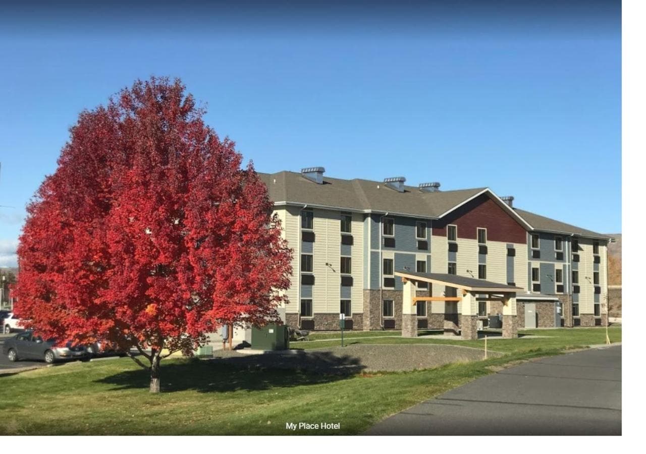 My Place Hotel-Yakima, WA interior in Yakima, WA — gallery photo 2