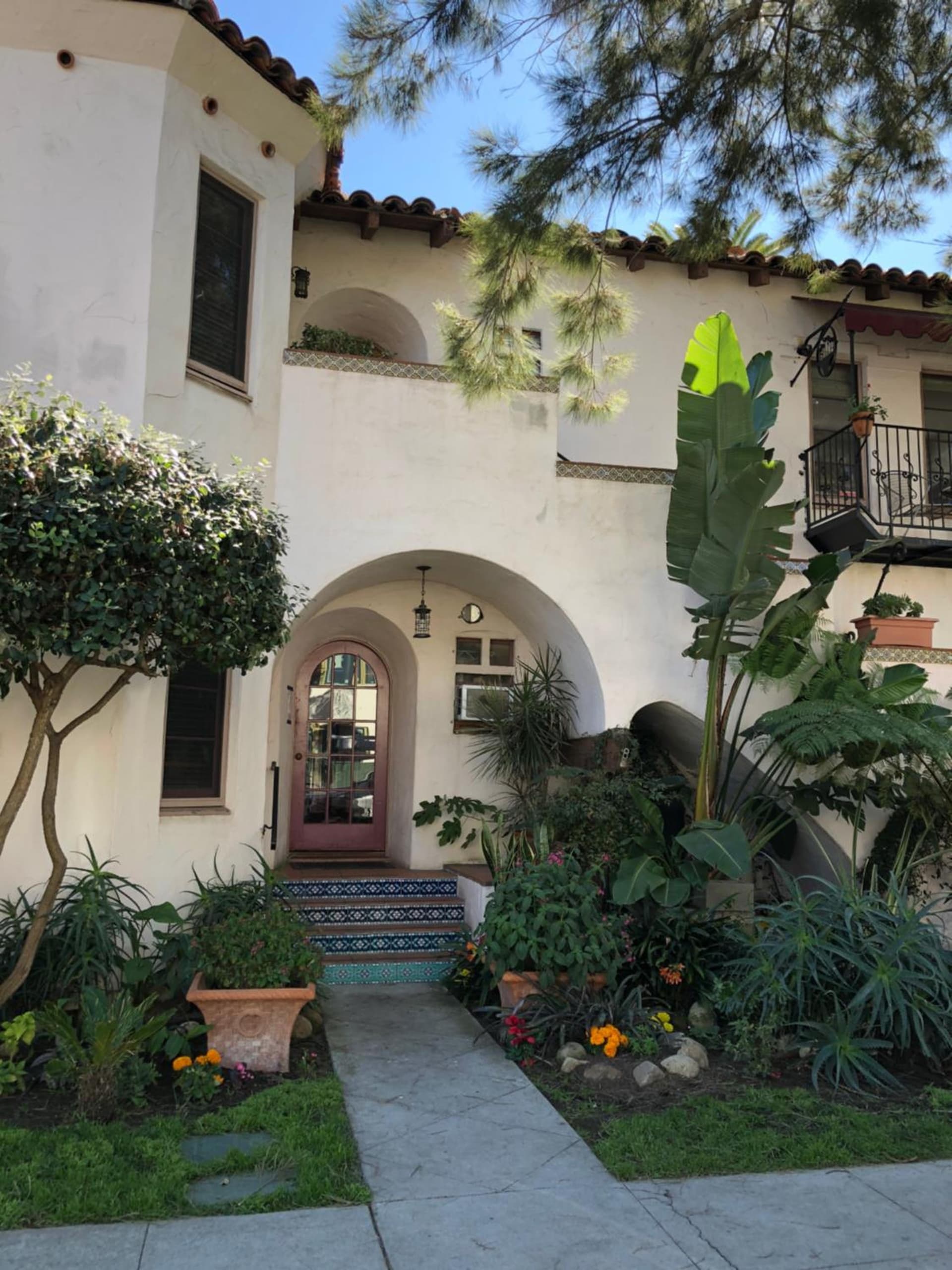 Villa Rosa Inn gallery photo in Santa Barbara, CA — image 87