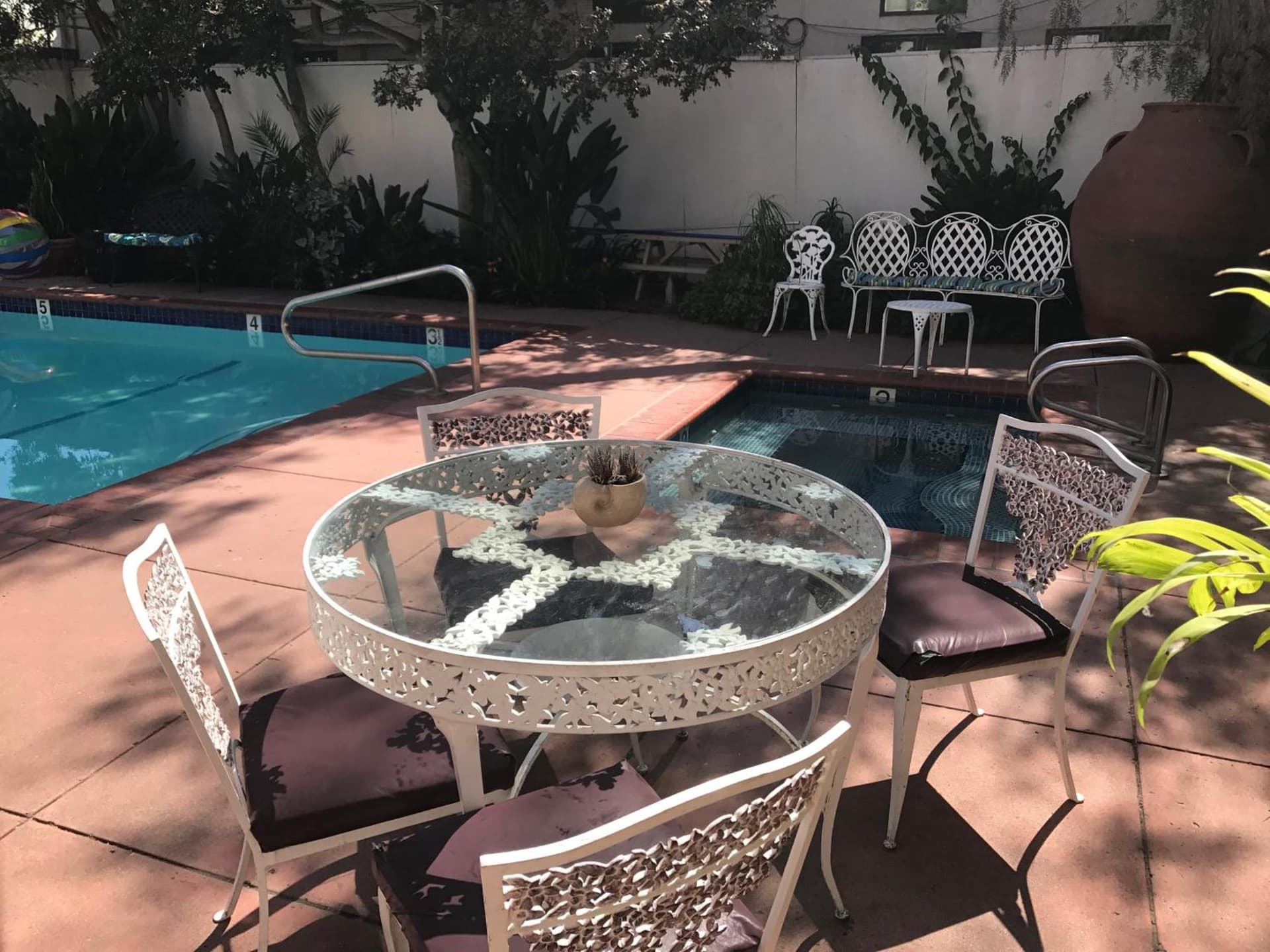 Villa Rosa Inn gallery photo in Santa Barbara, CA — image 140