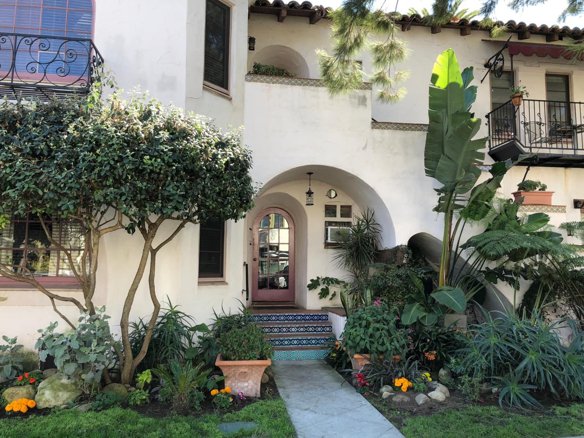 Villa Rosa Inn gallery photo in Santa Barbara, CA — image 100