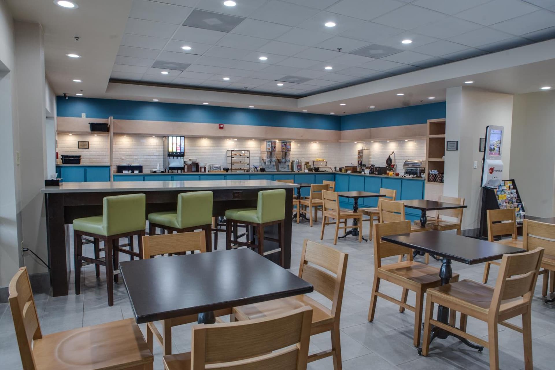 Country Inn & Suites by Radisson, Harlingen, TX gallery photo in Harlingen, TX — image 9