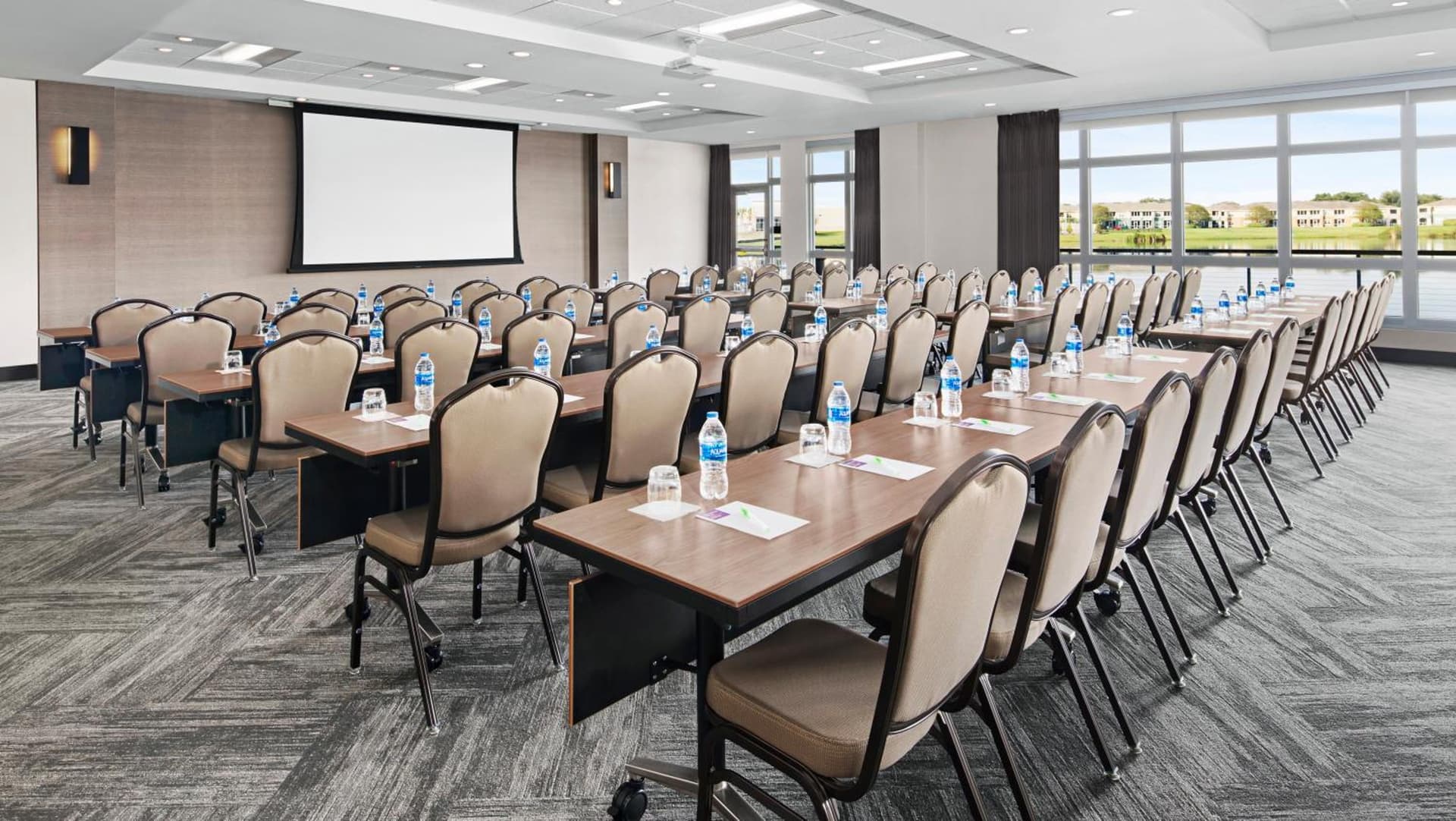 Hyatt Place Jacksonville St. Johns Town Center gallery photo in Jacksonville, FL — image 15