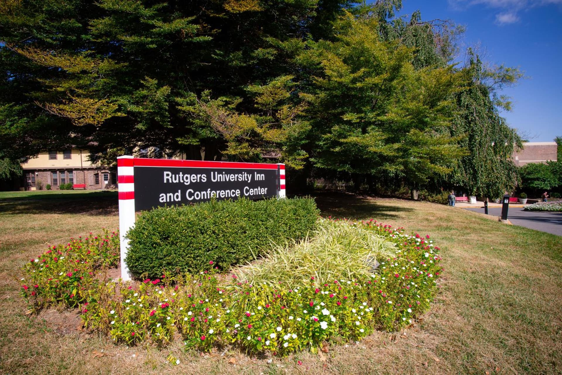 Rutgers University Inn and Conference Center interior in New Brunswick, NJ — gallery photo 2