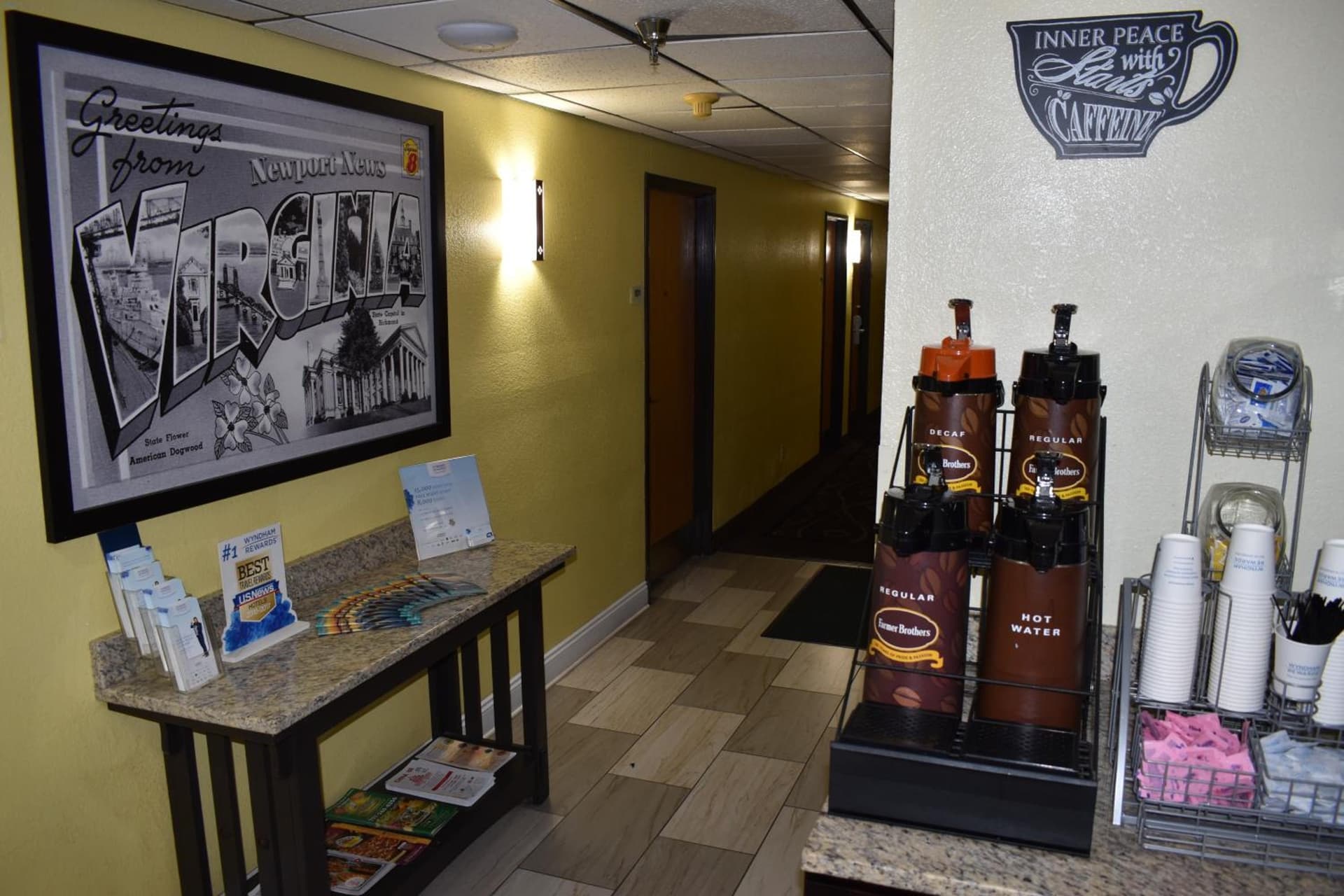 Super 8 by Wyndham Newport News/Jefferson Ave. interior in Newport News, VA — gallery photo 2