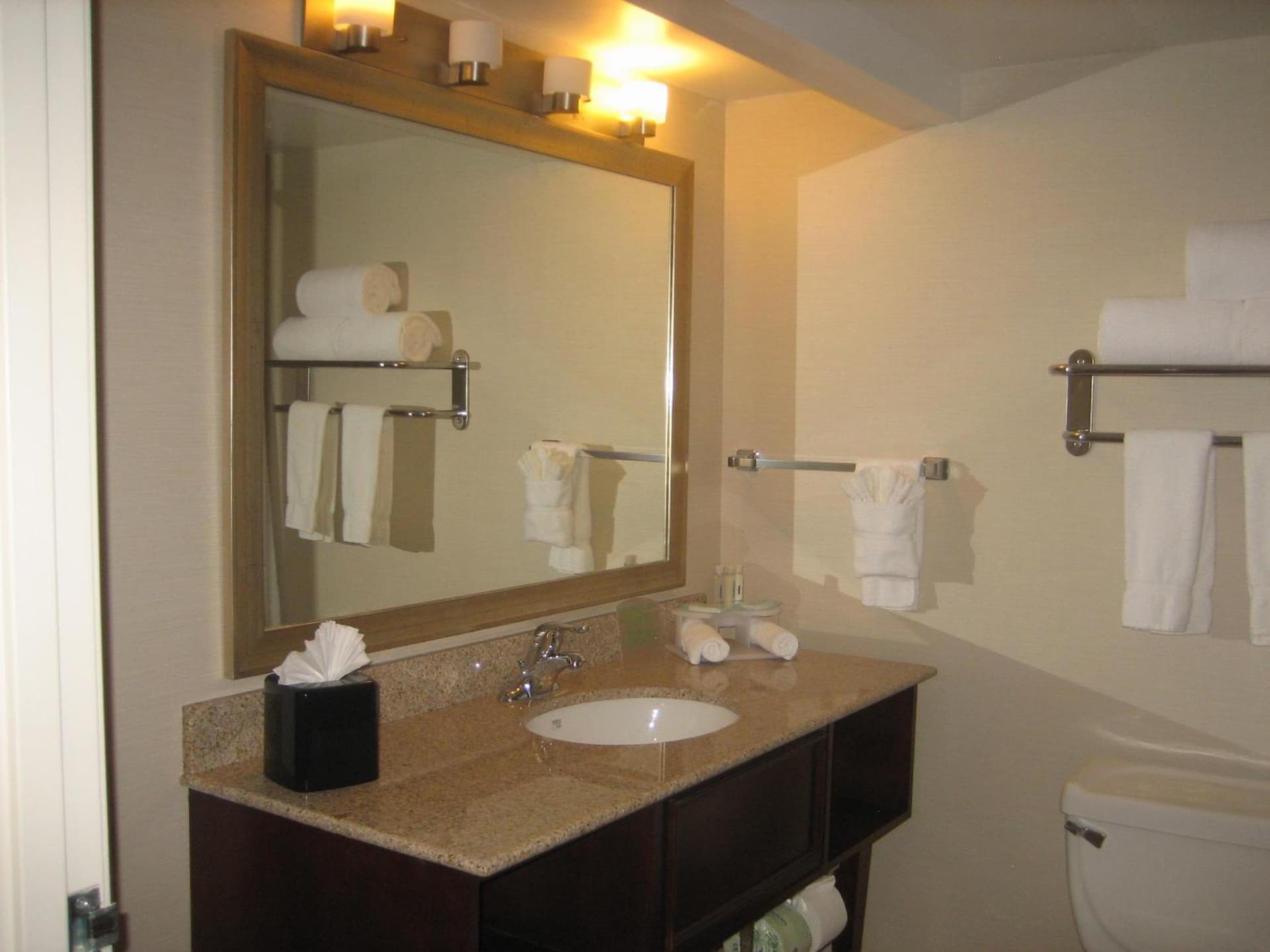 Holiday Inn Express Scottsdale North by IHG gallery photo in Scottsdale, AZ — image 4
