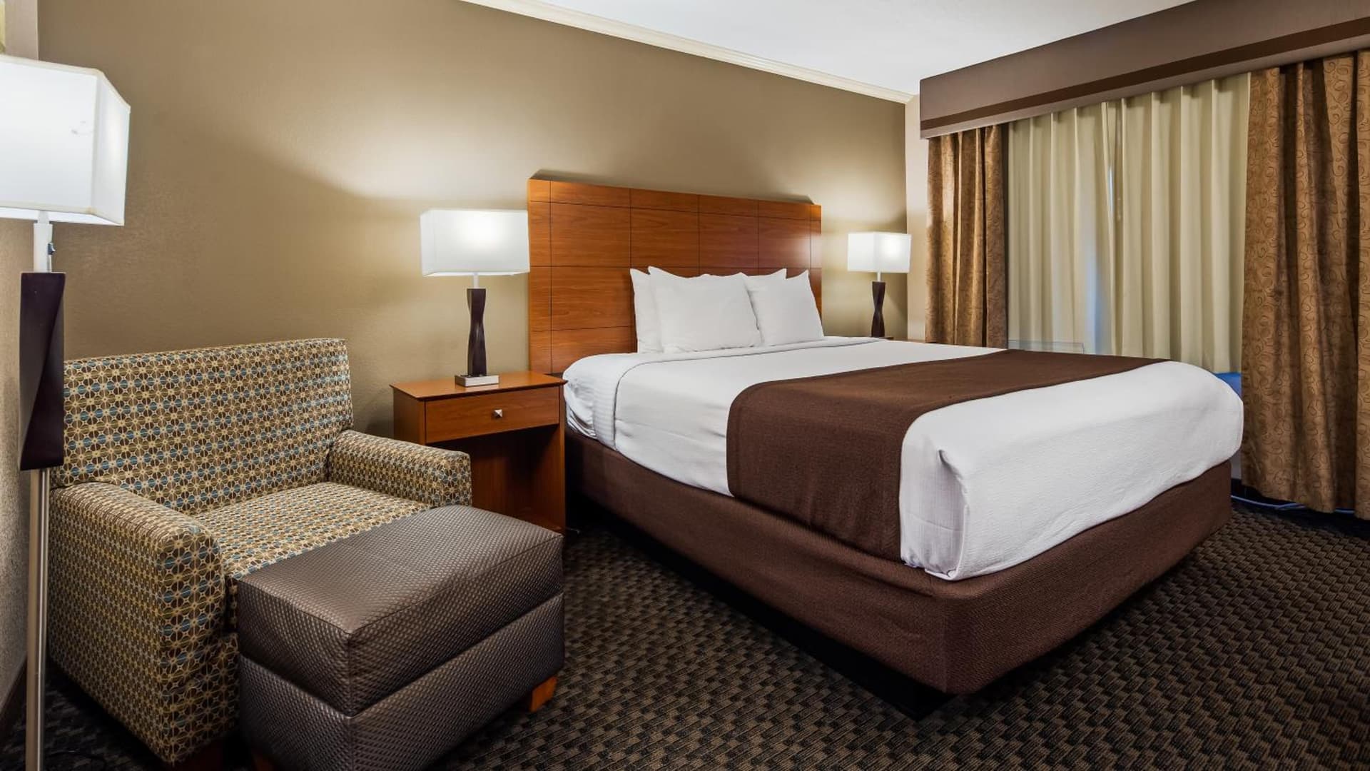 Best Western Oxnard Inn gallery photo in Oxnard, CA — image 11