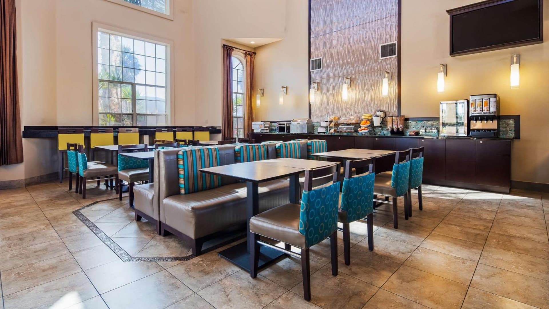 Best Western Oxnard Inn gallery photo in Oxnard, CA — image 42