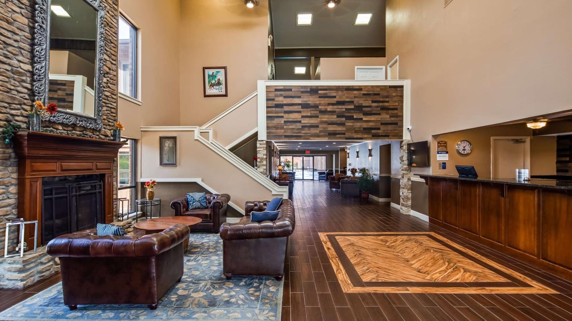 Best Western Shelbyville Lodge interior in Shelbyville, KY — gallery photo 2