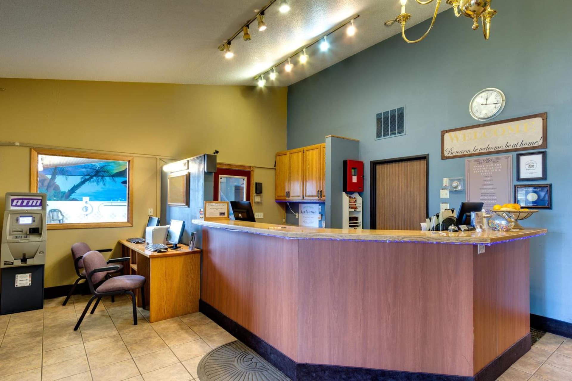 Fireside Inn and Suites property views in Devils Lake — gallery photo 3