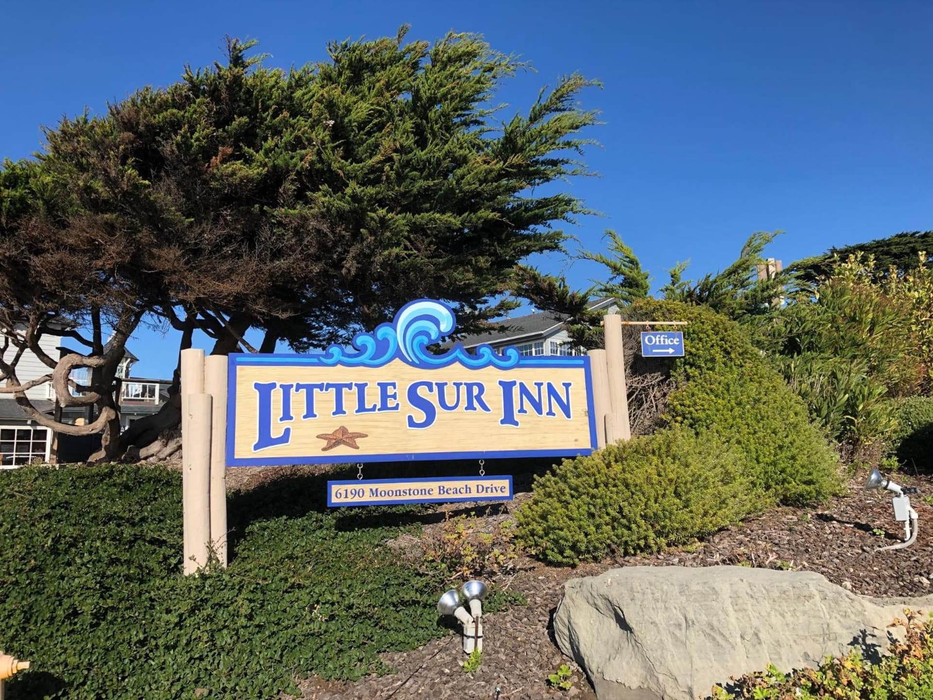 Little Sur Inn gallery photo in Cambria, CA — image 12