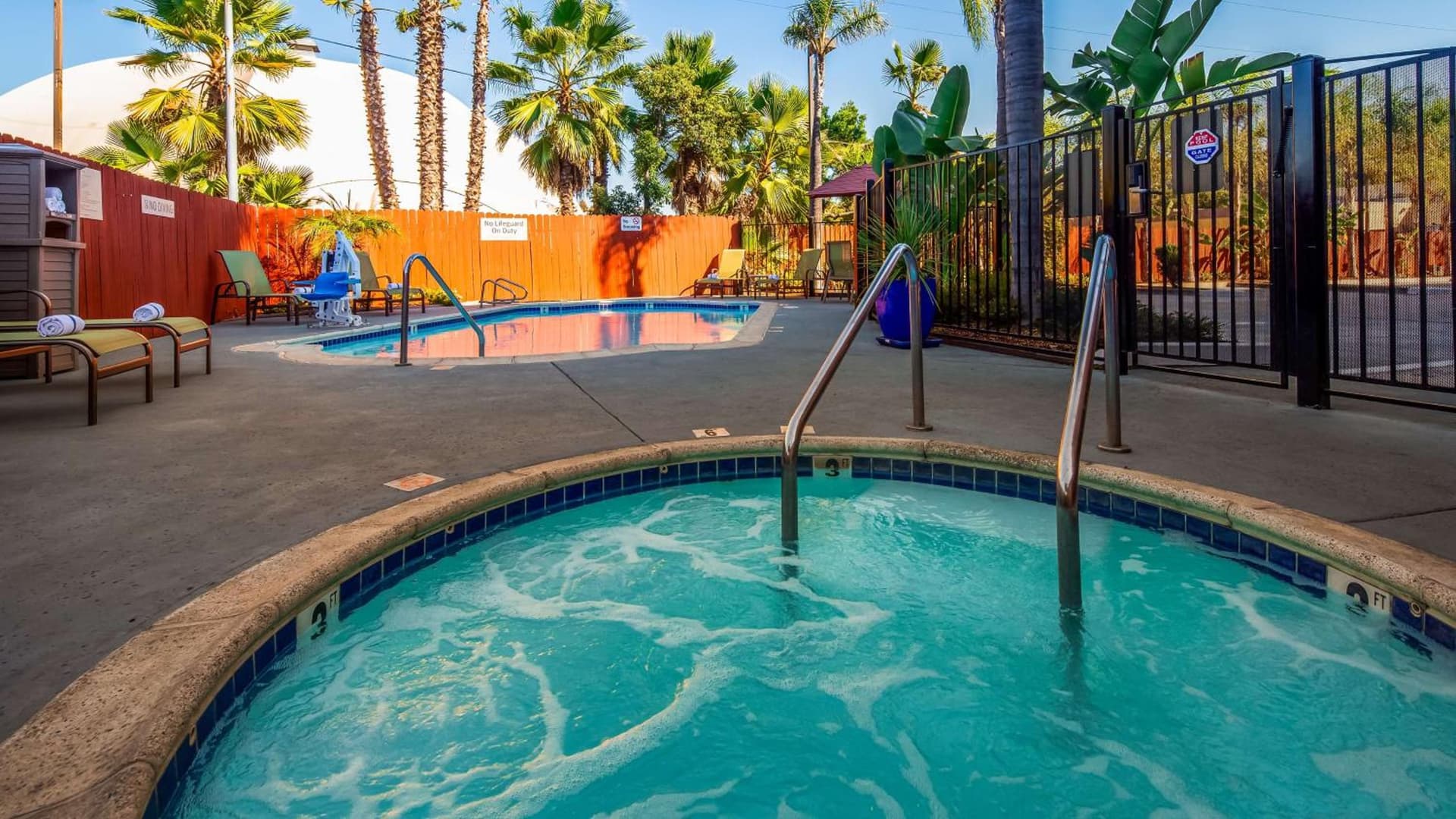 Best Western PLUS La Mesa San Diego property views in La Mesa, CA — gallery photo 3