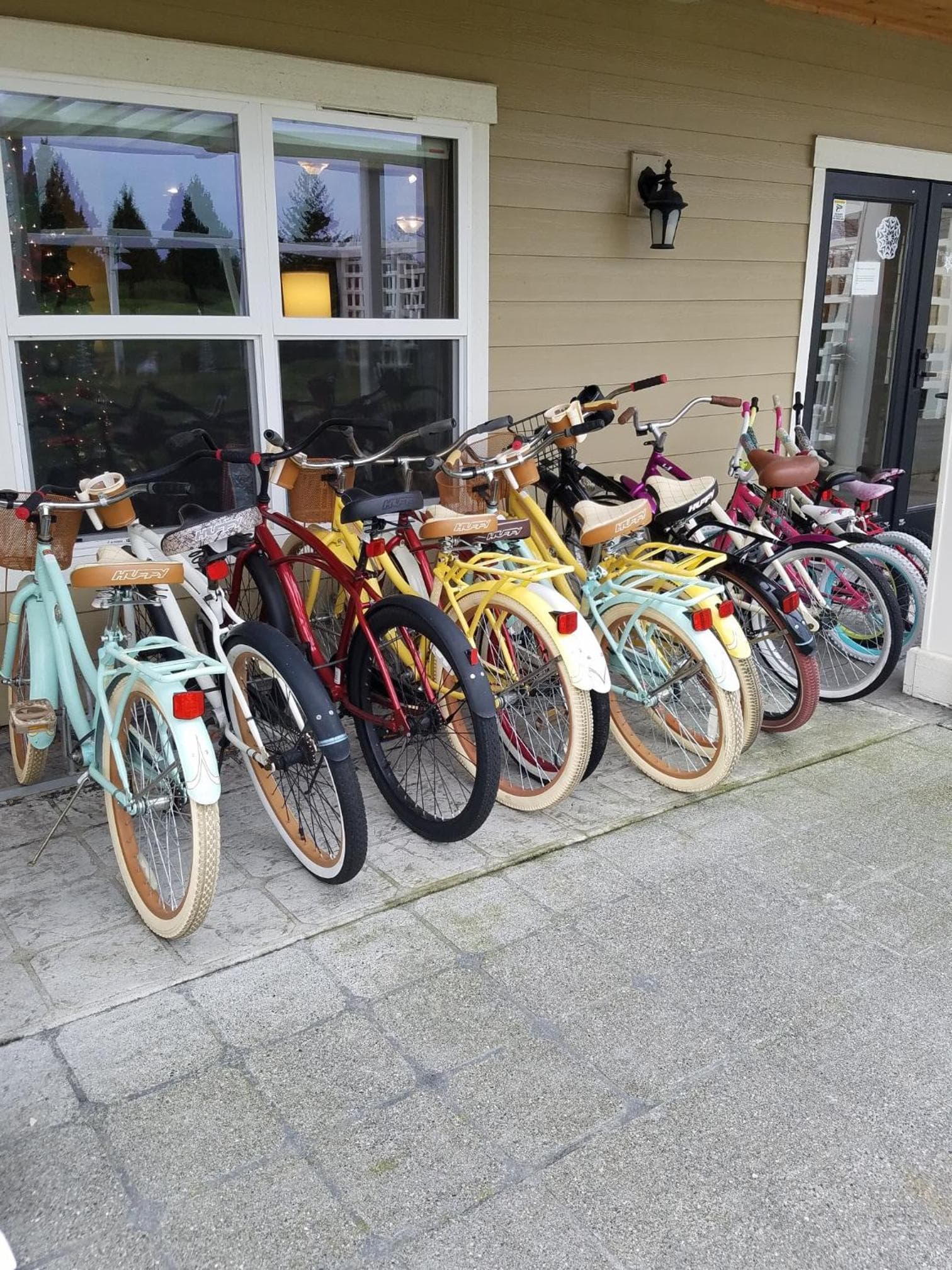 Homestead Resort interior in Lynden, WA — gallery photo 2