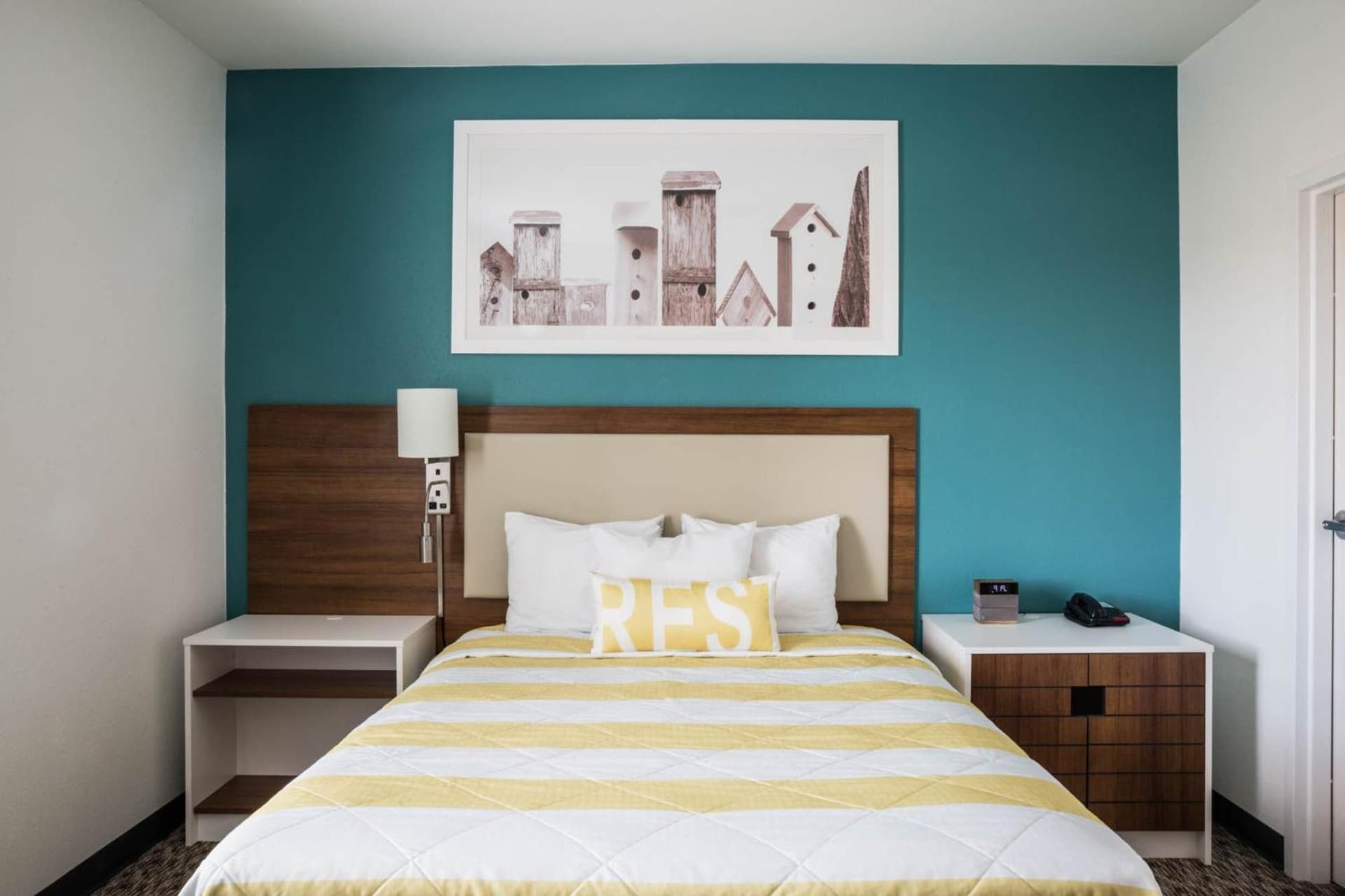 Uptown Suites Extended Stay Denver CO -Westminster interior in Westminster, CO — gallery photo 2