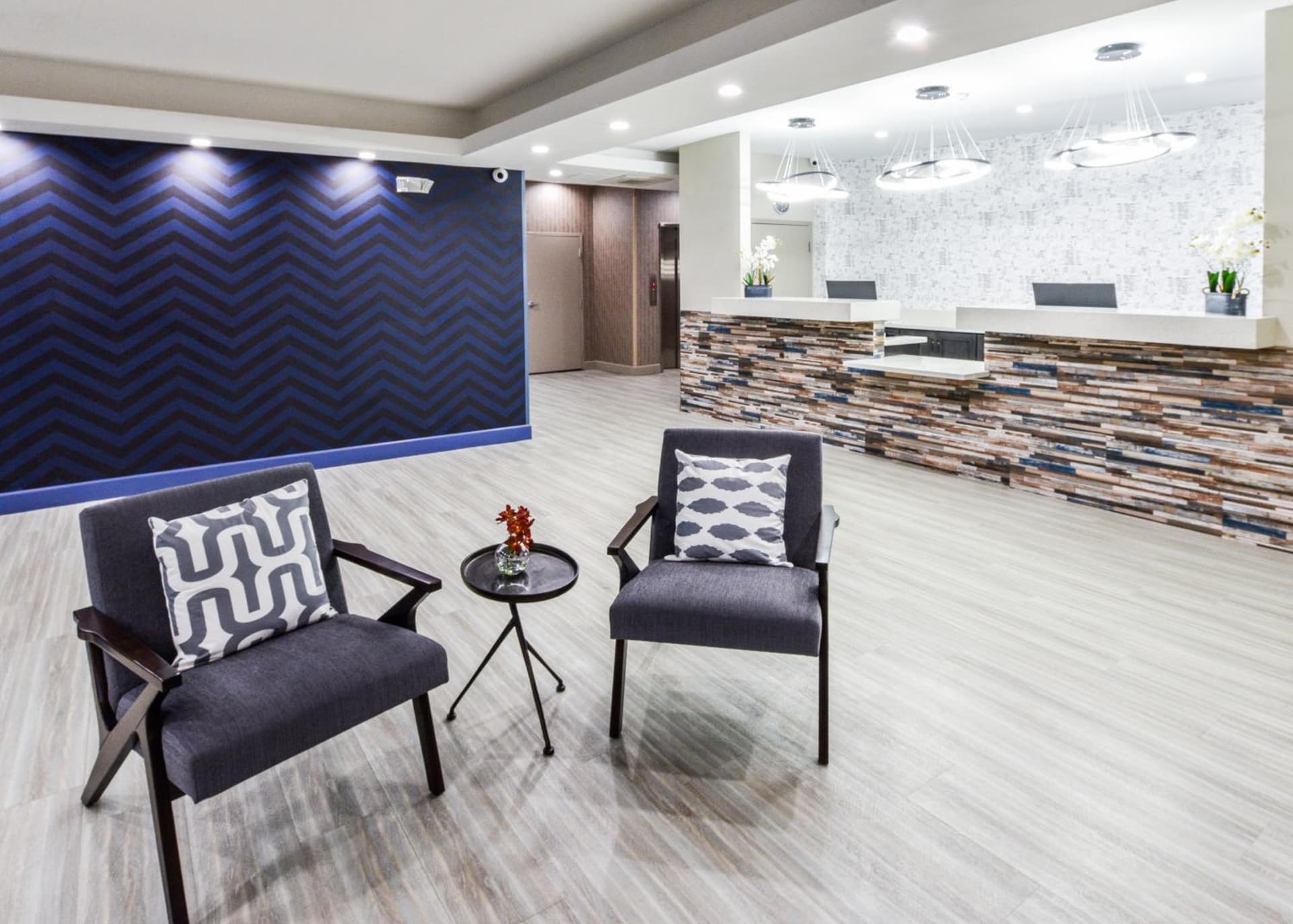 Hollywood Inn Suites Hotel gallery photo in Los Angeles, CA — image 27