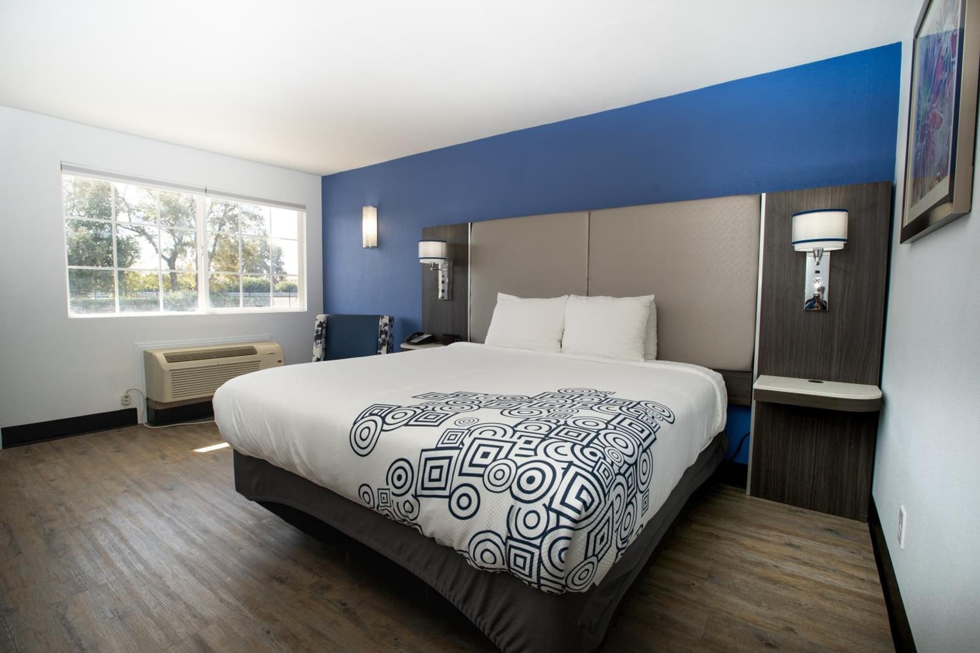 SureStay Plus Hotel by Best Western Sacramento Cal Expo gallery photo in Sacramento, CA — image 5