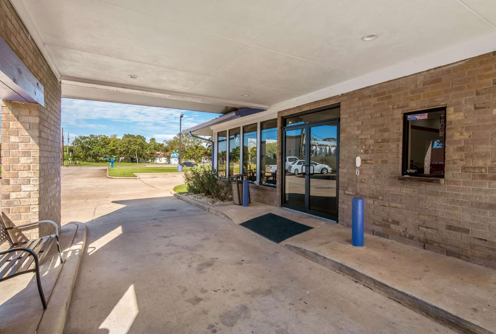 Motel 6-Freeport, TX property views in Freeport, TX — gallery photo 3