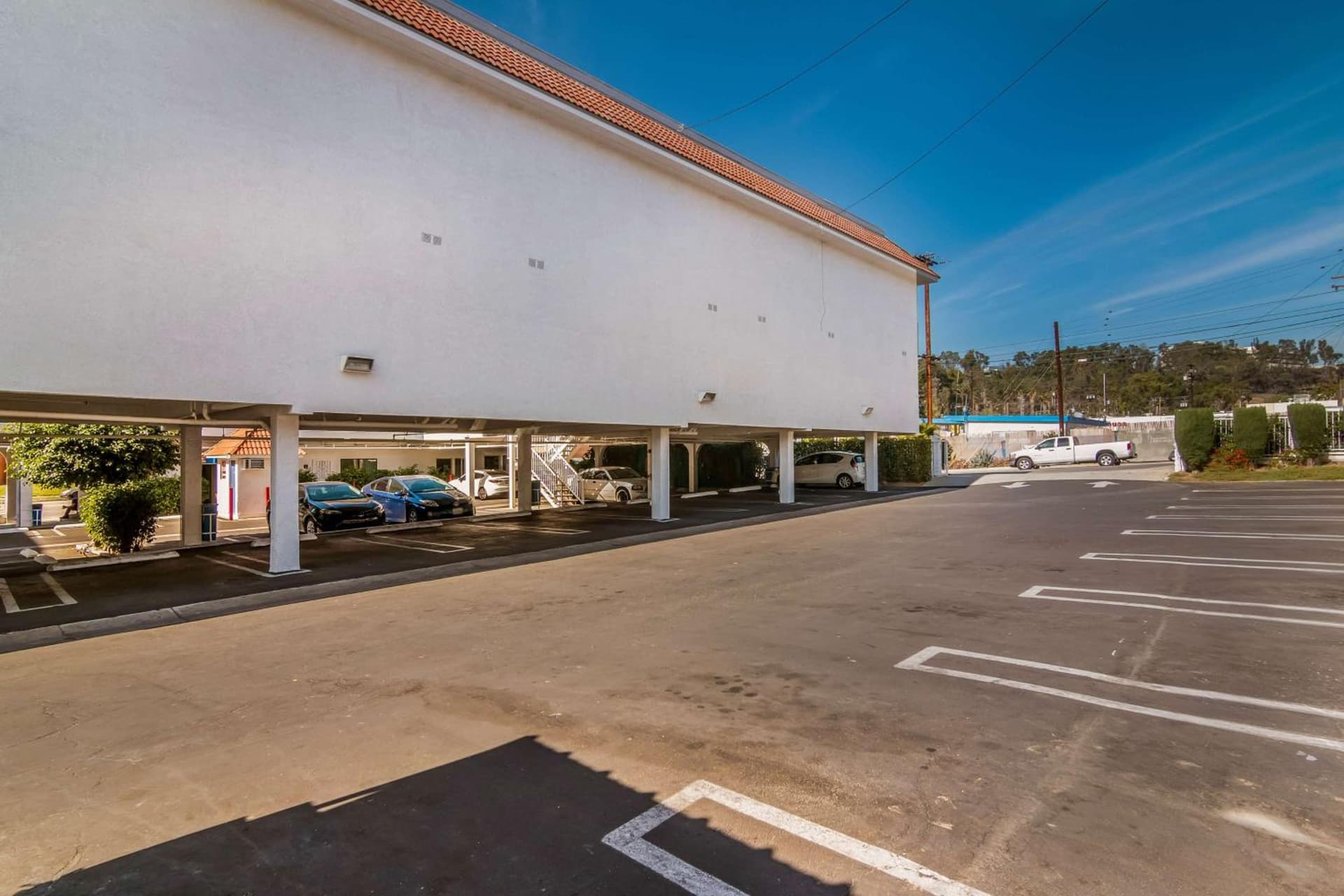 Motel 6 Monterey Park property views in Monterey Park, CA — gallery photo 3