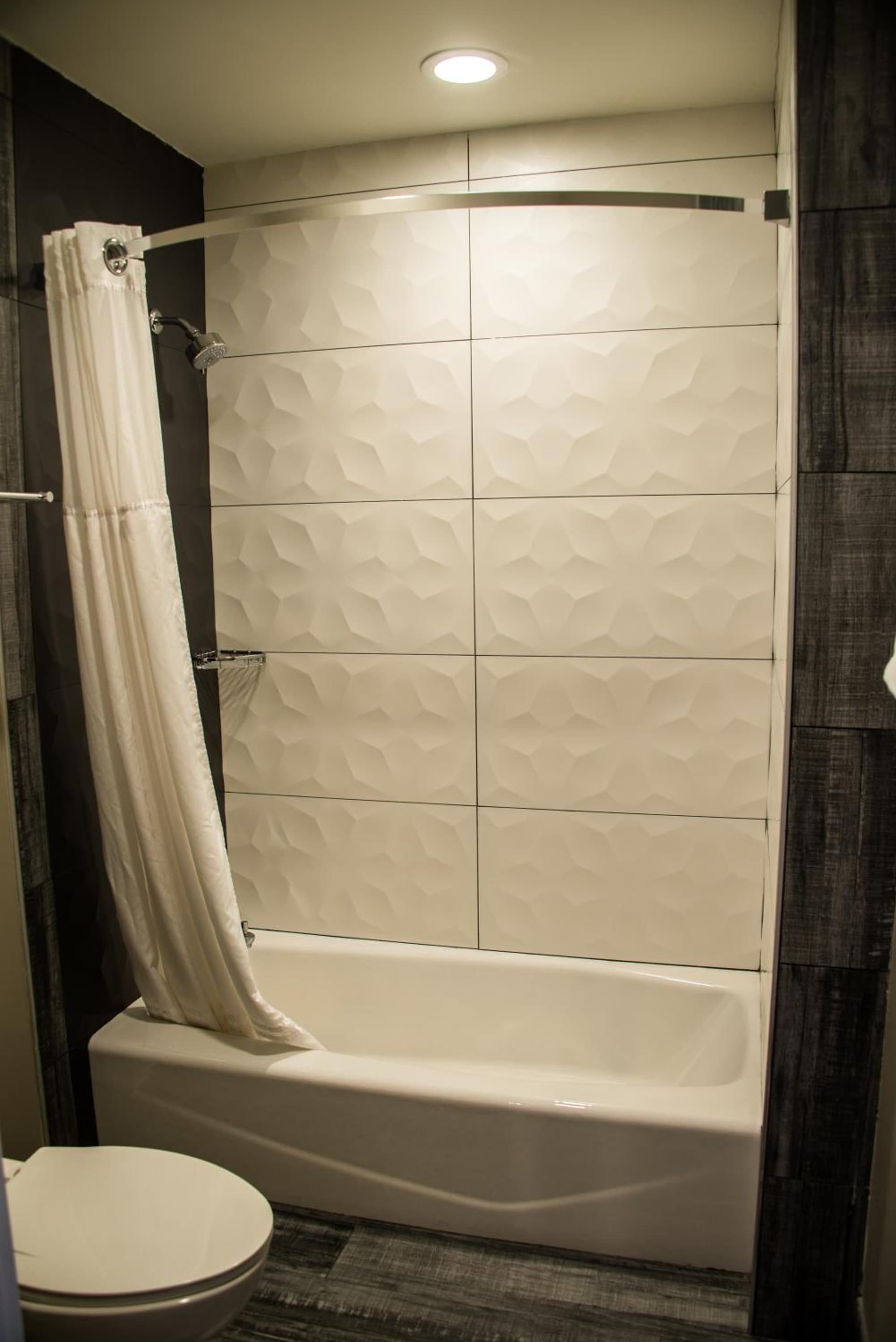 SureStay Plus by Best Western Santa Clara Silicon Valley gallery photo in Santa Clara, CA — image 6