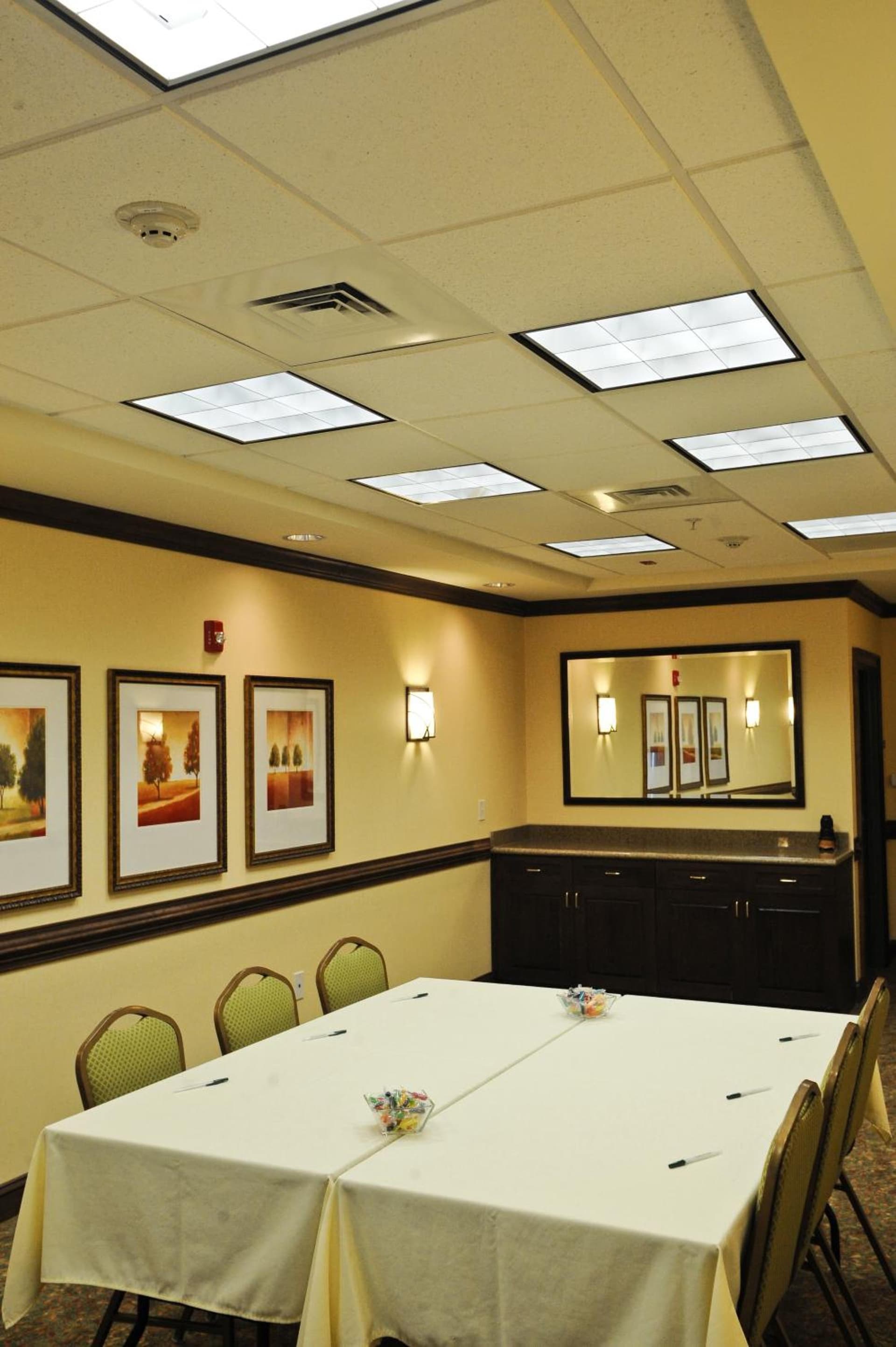 Comfort Inn & Suites Concord - Kannapolis gallery photo in Concord, NC — image 41