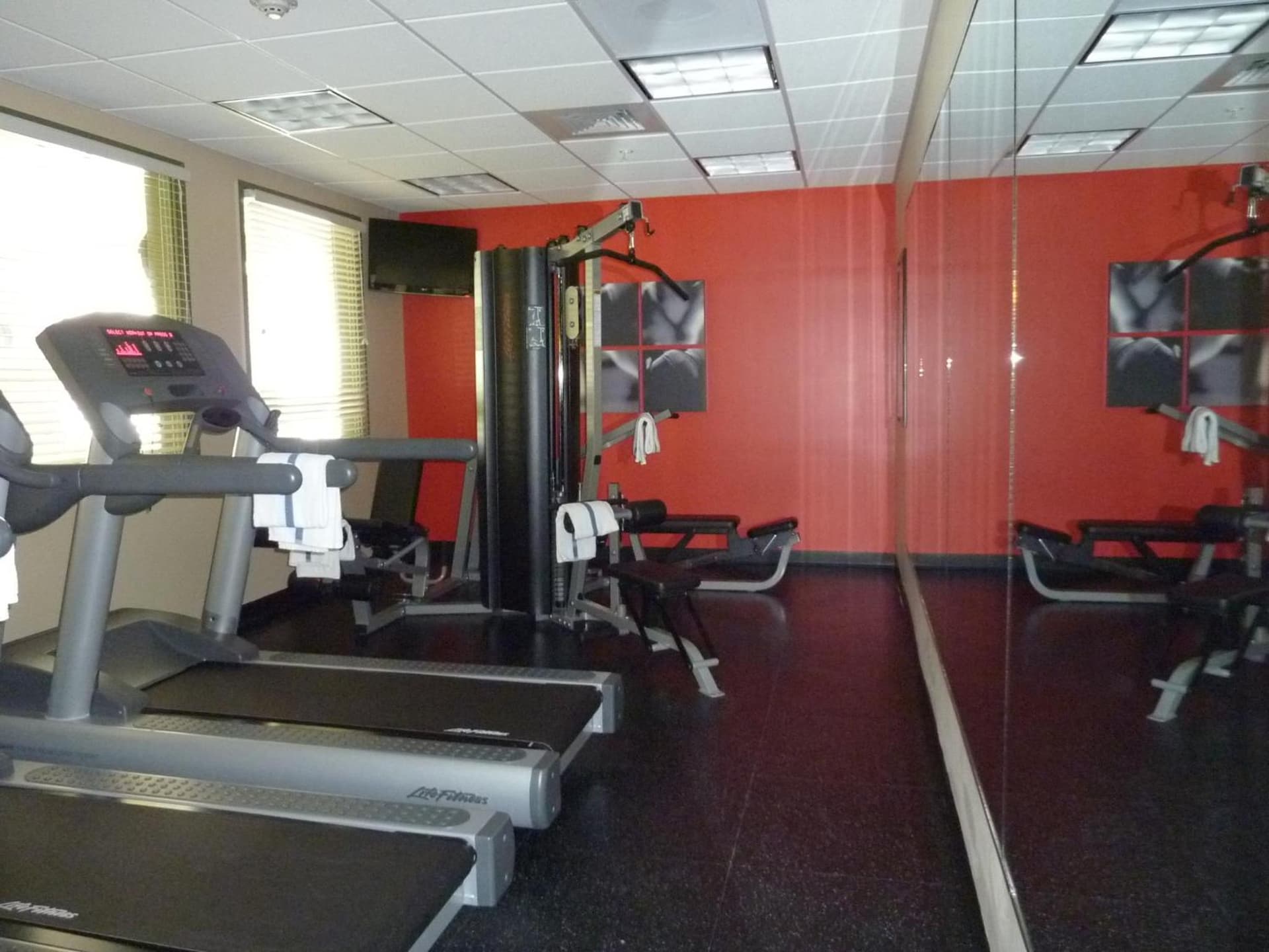 Comfort Inn & Suites Concord - Kannapolis gallery photo in Concord, NC — image 38