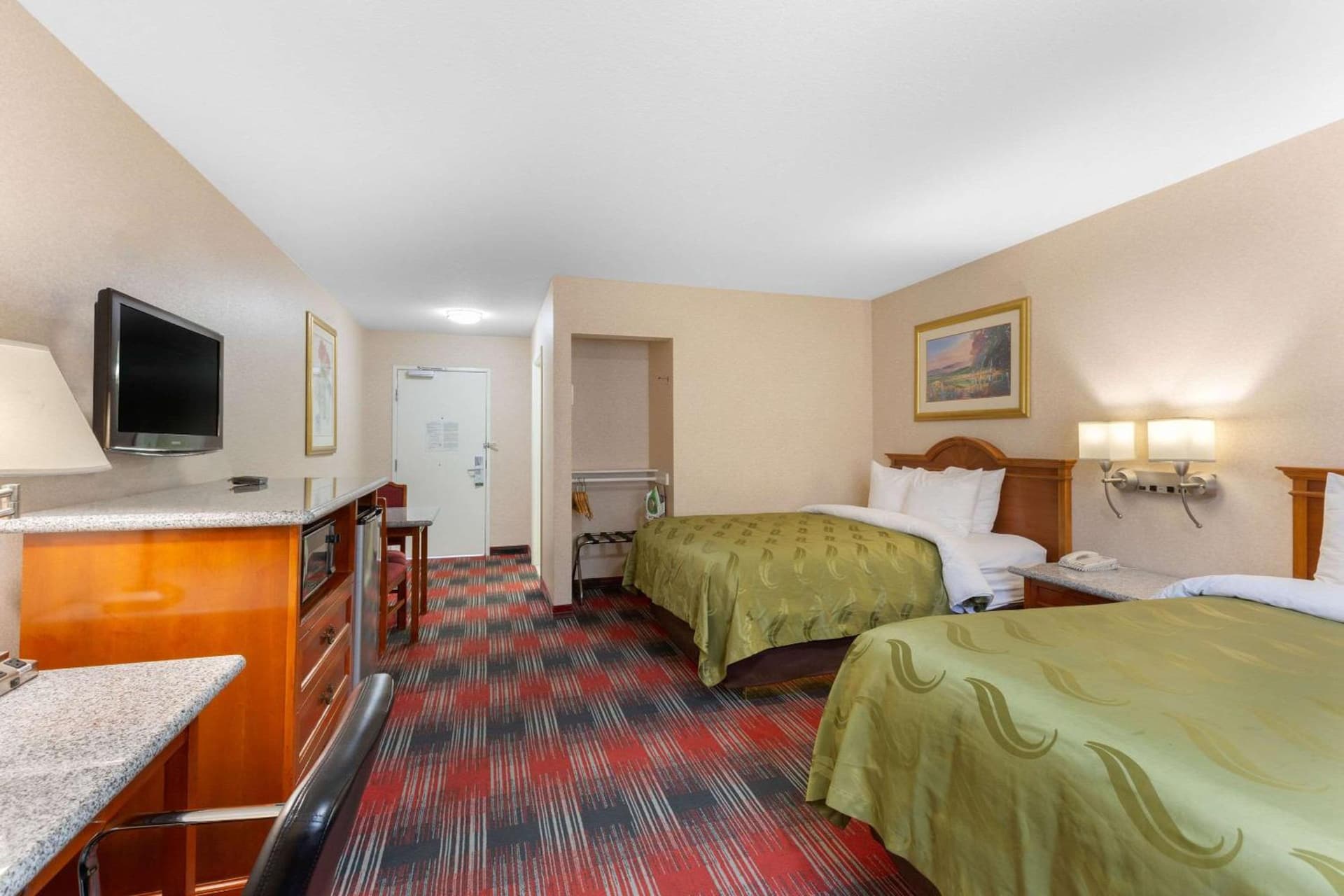 Quality Inn & Suites Oceanside Near Camp Pendleton gallery photo in Oceanside, CA — image 19