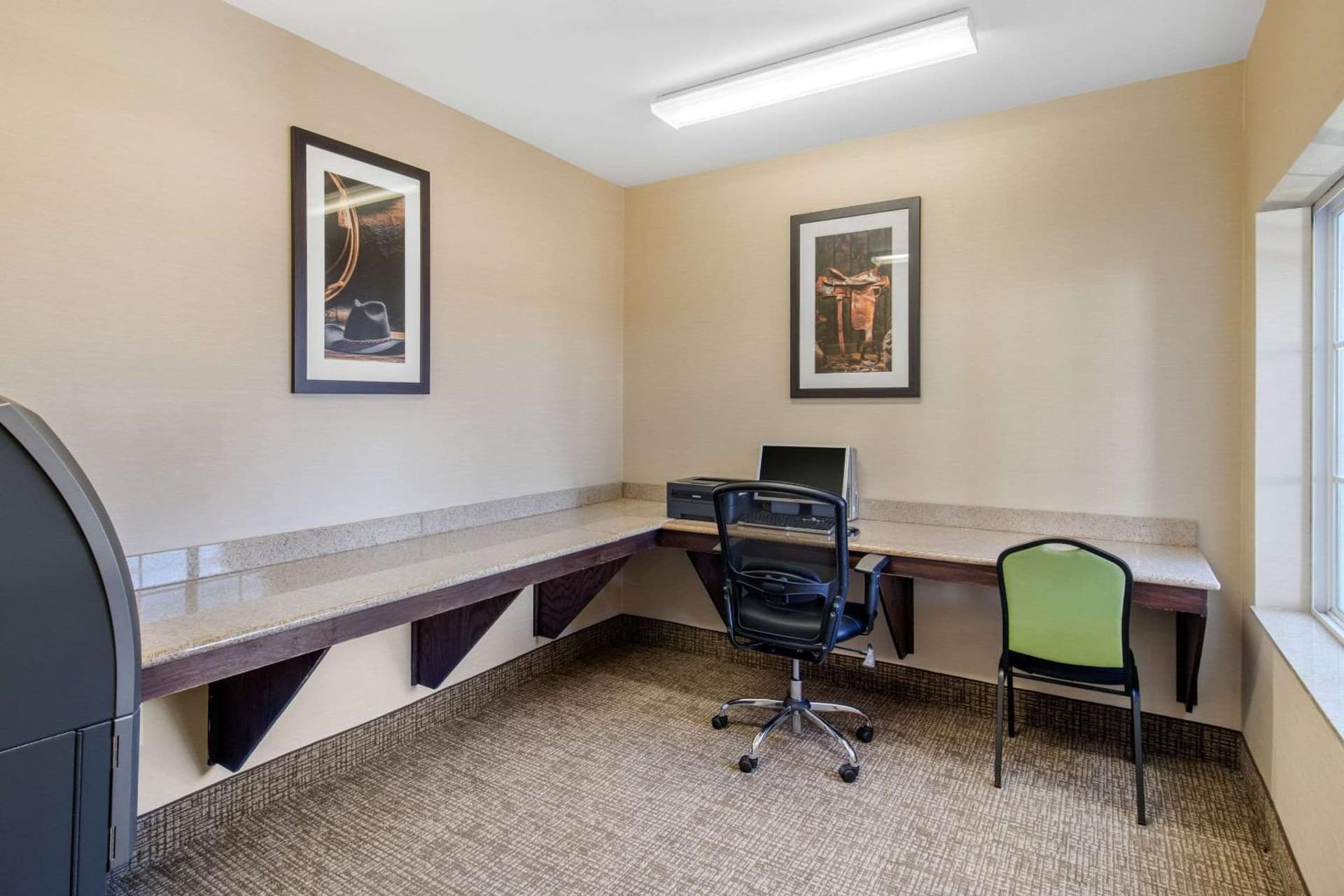 Comfort Inn & Suites Cedar Hill Duncanville gallery photo in Cedar Hill, TX — image 26