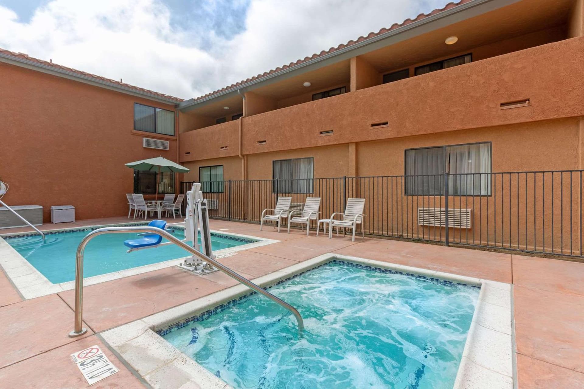 Quality Inn & Suites Oceanside Near Camp Pendleton gallery photo in Oceanside, CA — image 28