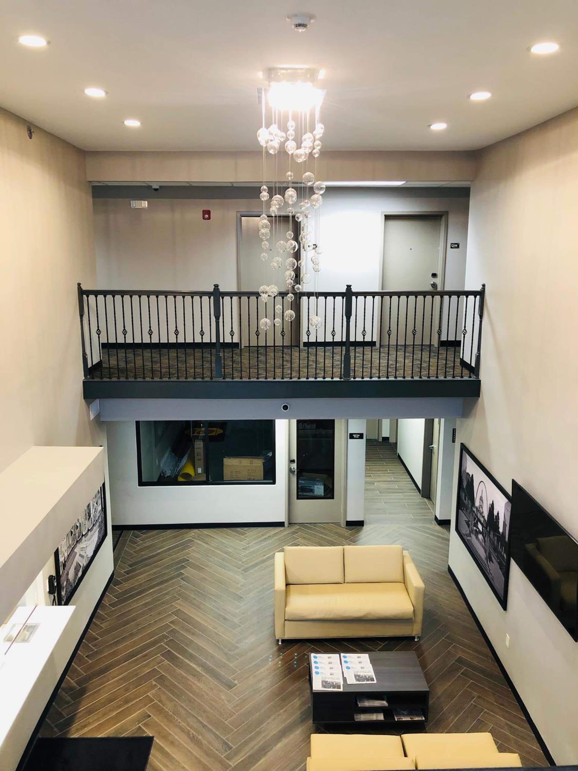 Super 8 by Wyndham St. Louis North gallery photo in Saint Louis, MO — image 19