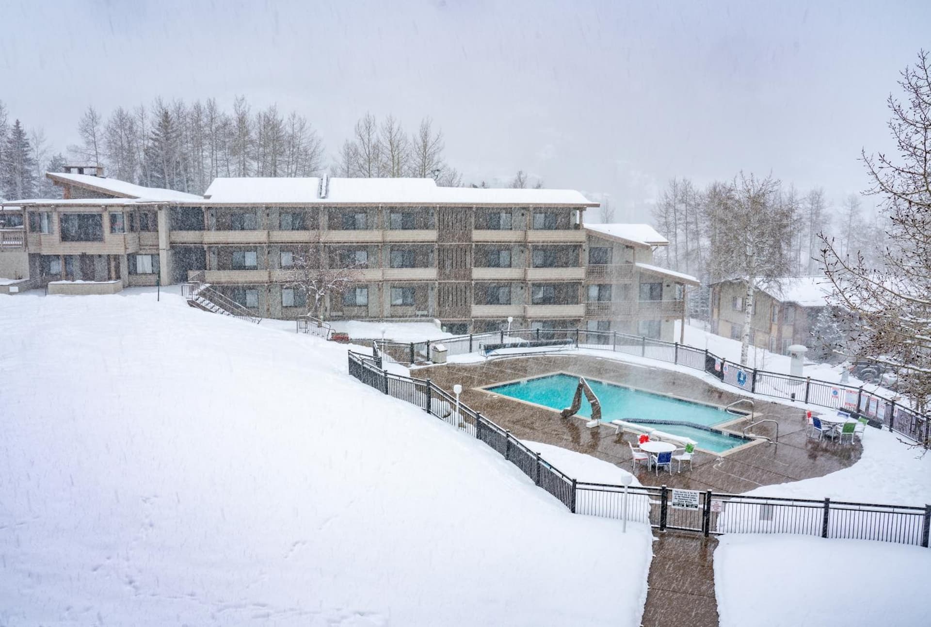 Pokolodi Lodge interior in Snowmass Village, CO — gallery photo 2