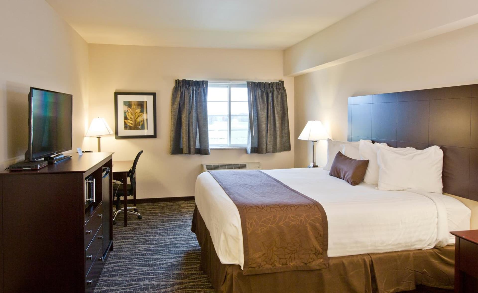 Cobblestone Inn & Suites - Boone property views in Boone, IA — gallery photo 3