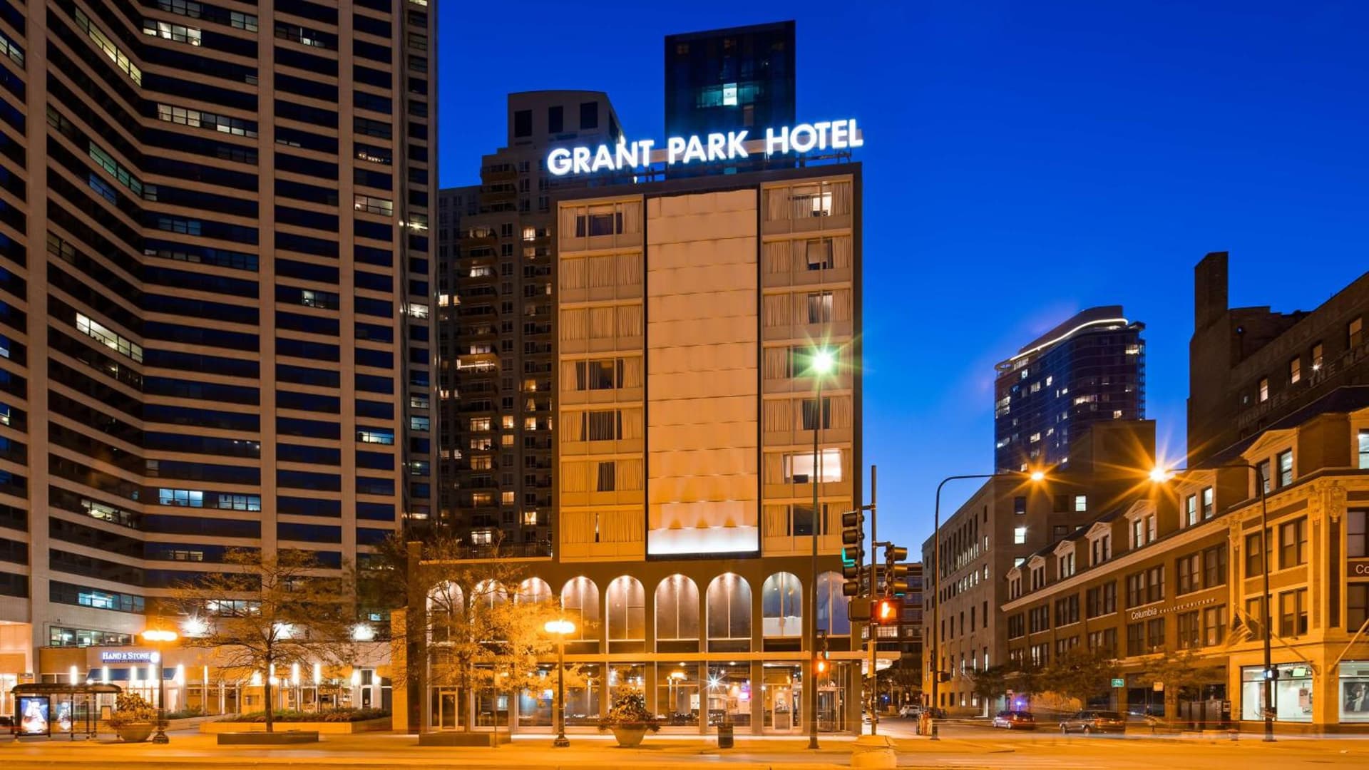 Best Western Grant Park Hotel featured exterior or lobby in Chicago, IL — similar hotel