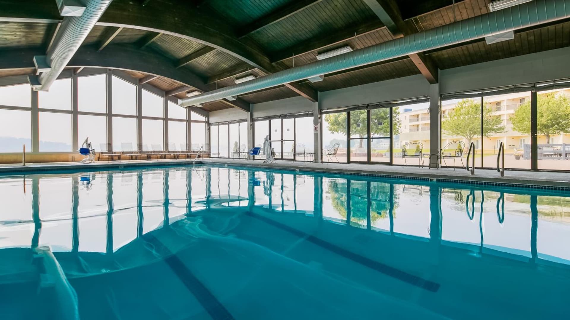 Best Western Plus Silverdale Beach Hotel gallery photo in Silverdale, WA — image 48