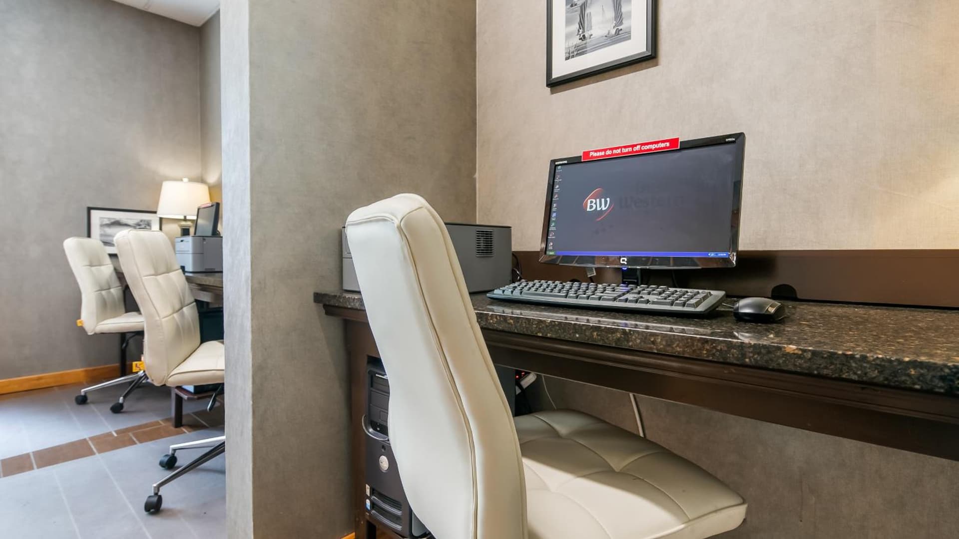 Best Western Plus Silverdale Beach Hotel gallery photo in Silverdale, WA — image 23