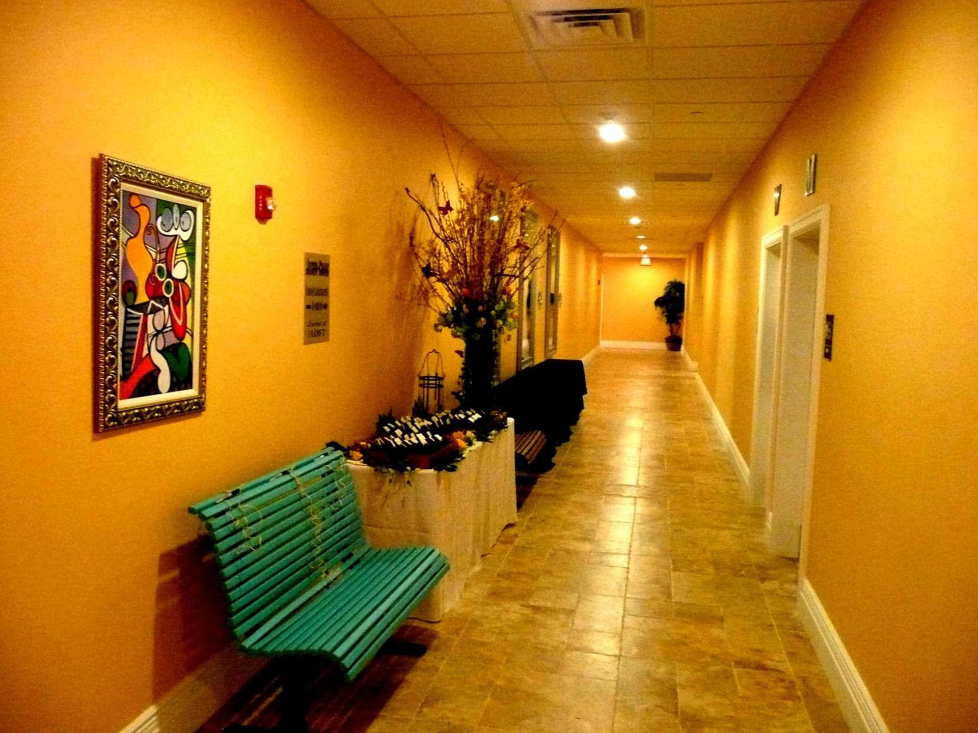 The Wilshire Grand Hotel gallery photo in West Orange, NJ — image 24