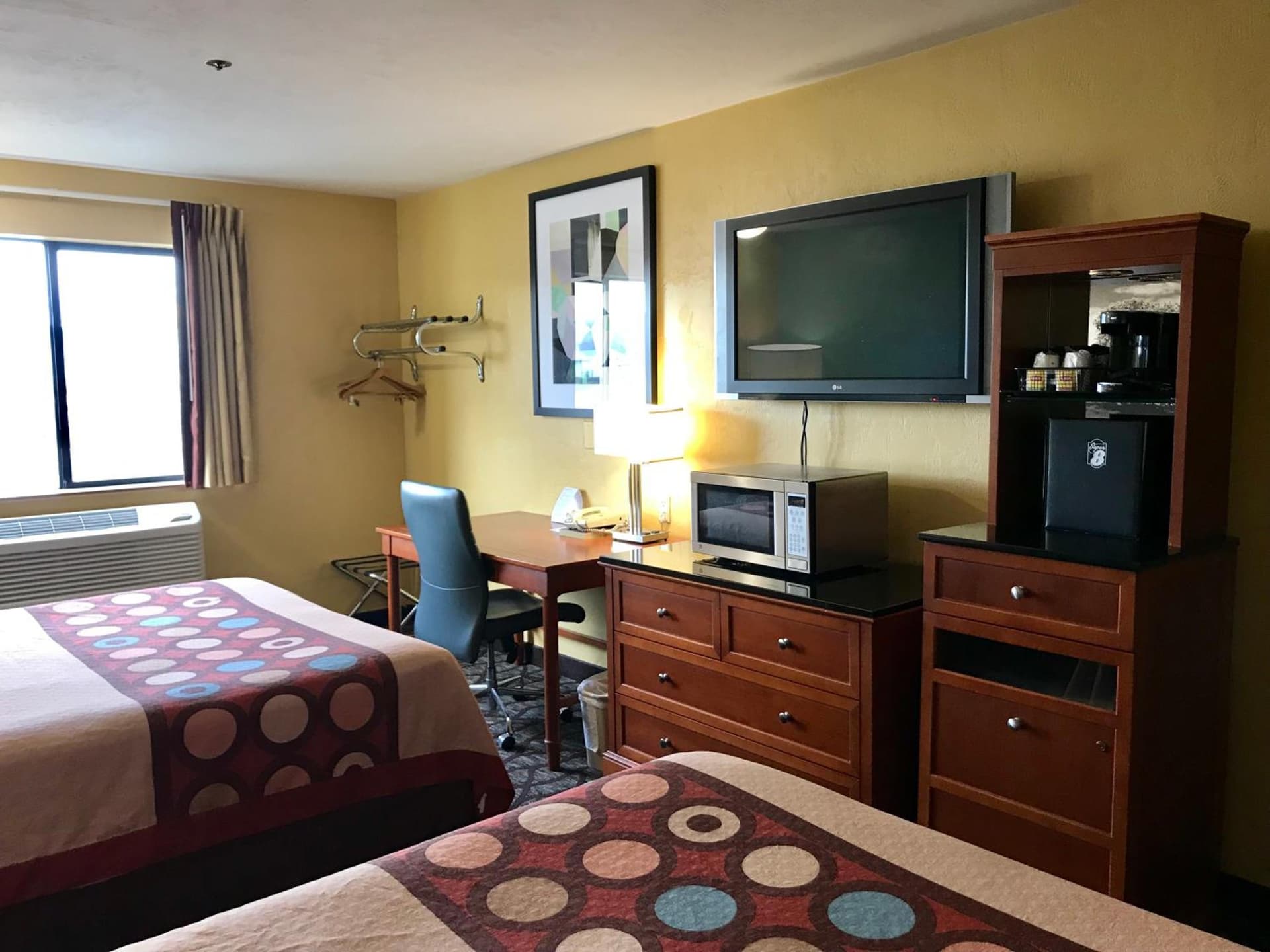 Super 8 by Wyndham Union Gap Yakima Area gallery photo in Union Gap, WA — image 30