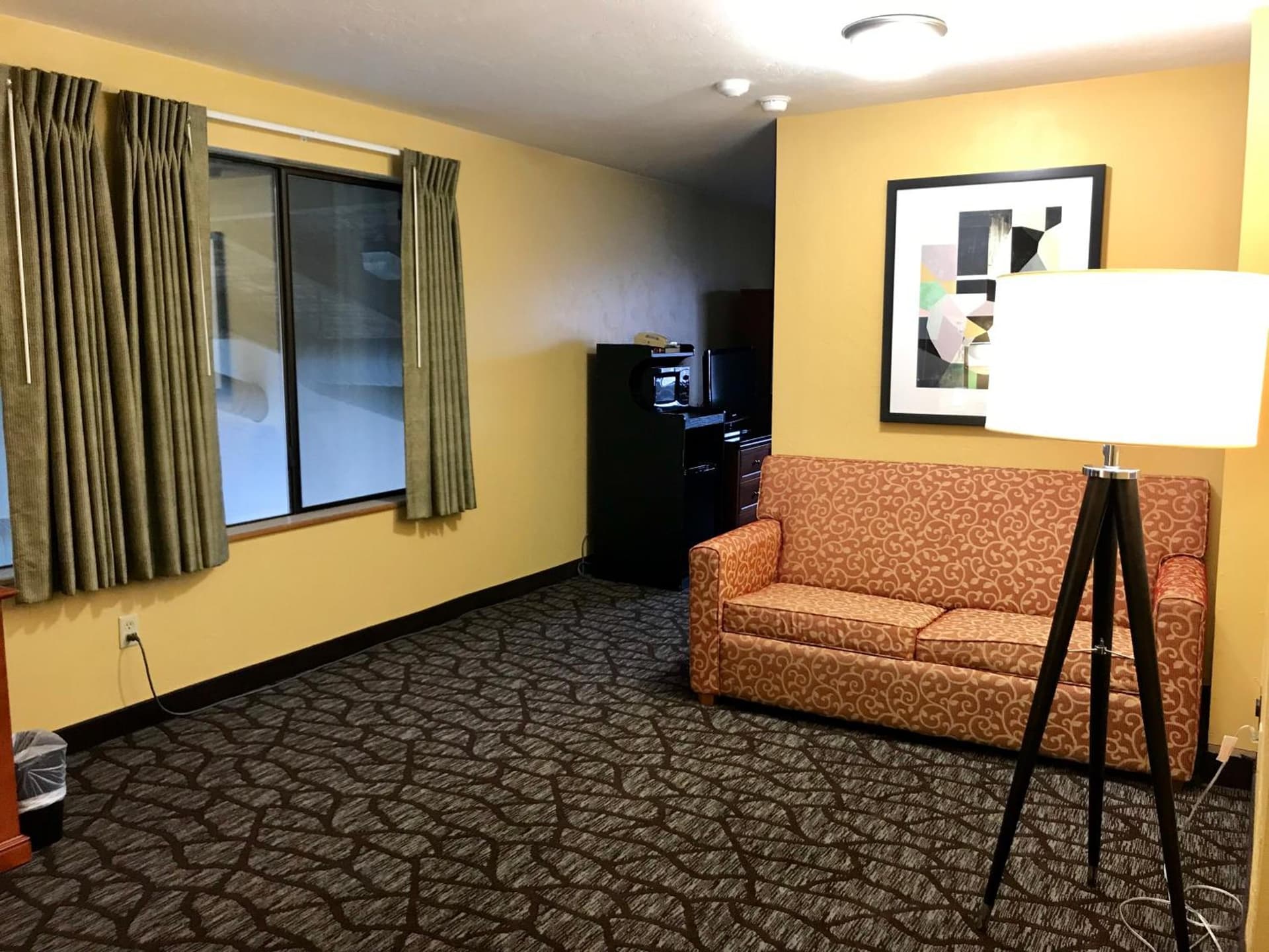Super 8 by Wyndham Union Gap Yakima Area property views in Union Gap, WA — gallery photo 3