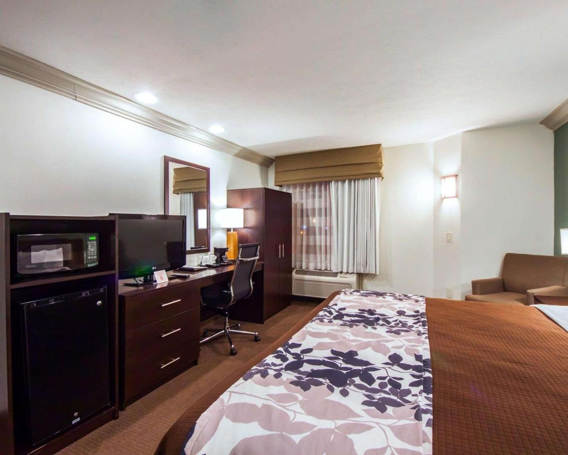 Sleep Inn & Suites Edmond near University gallery photo in Edmond, OK — image 7