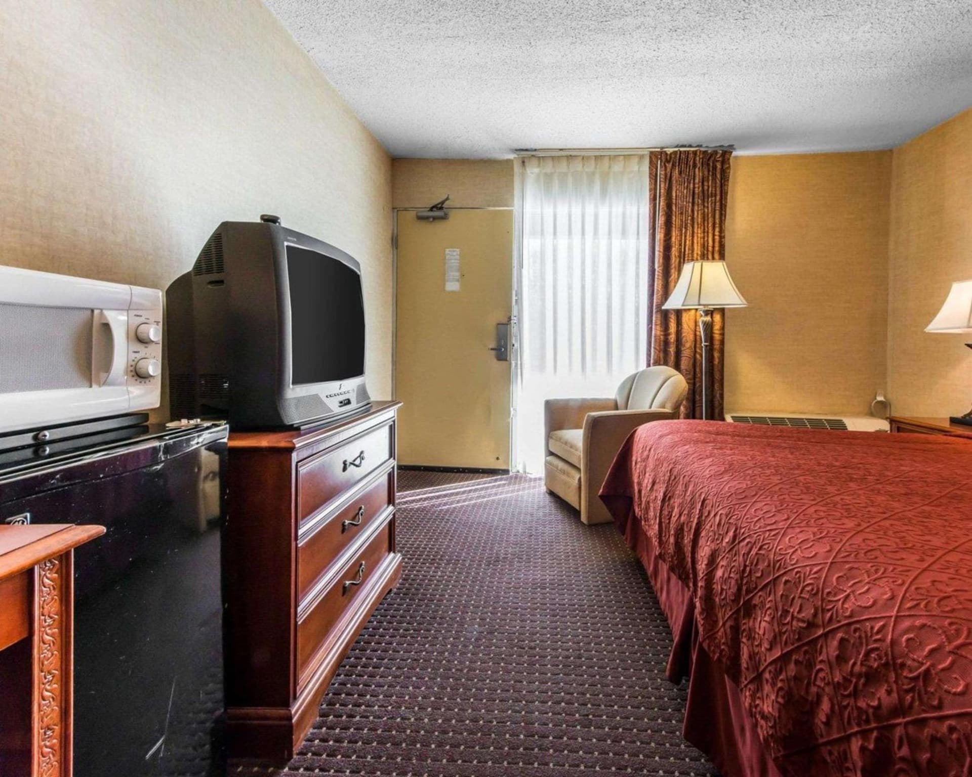 Quality Inn & Suites Erie near Casino gallery photo in Erie, PA — image 19