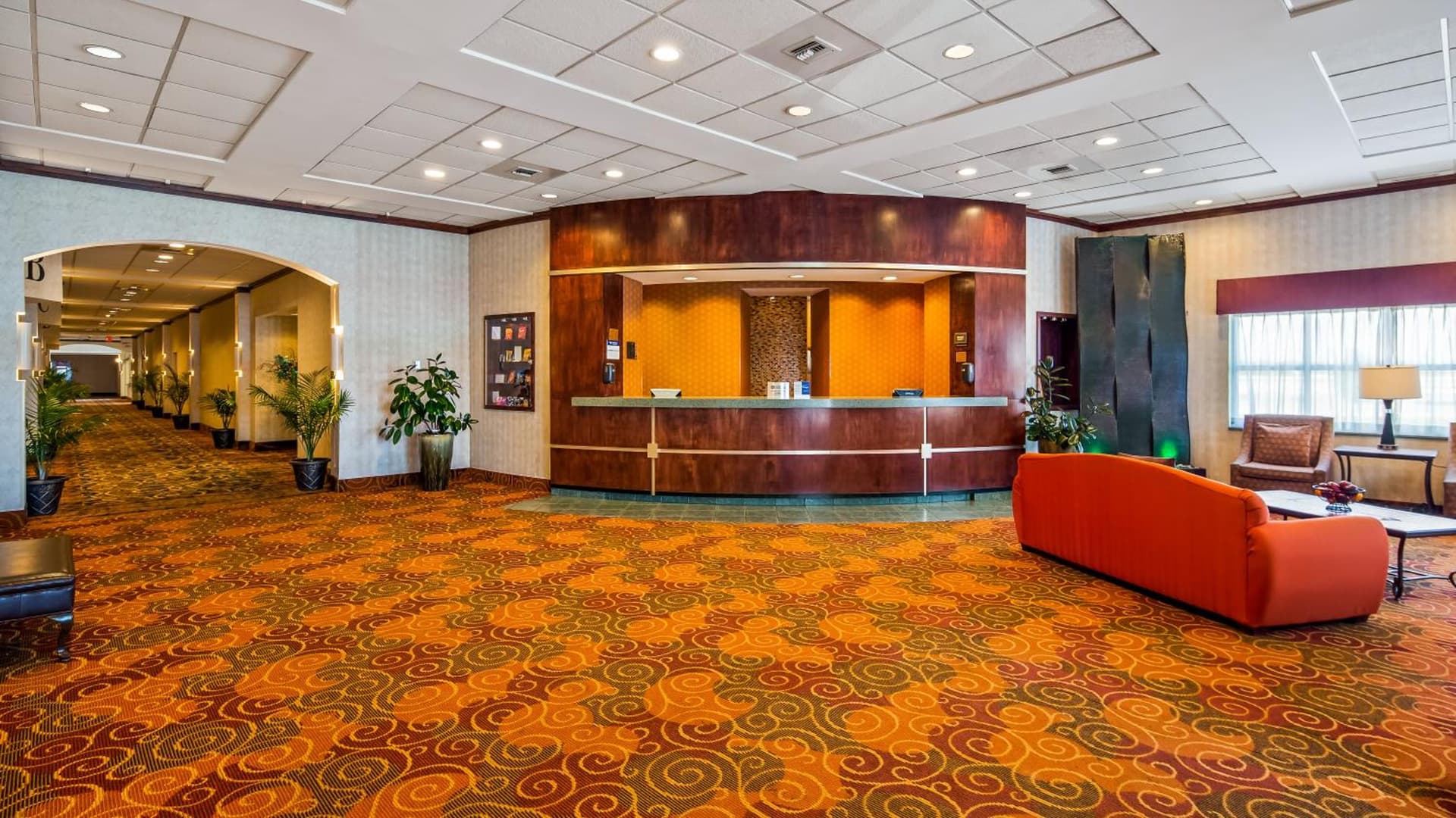 Rock Island Inn & Suites Marshalltown interior in Marshalltown, IA — gallery photo 2