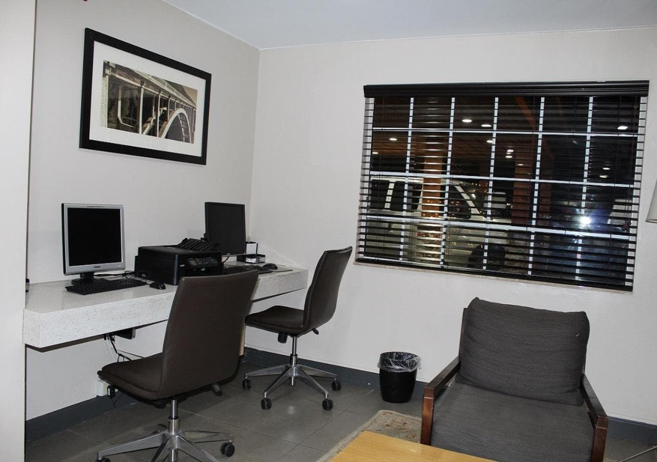 Country Inn & Suites by Radisson, Charlotte I-85 Airport, NC gallery photo in Charlotte, NC — image 17