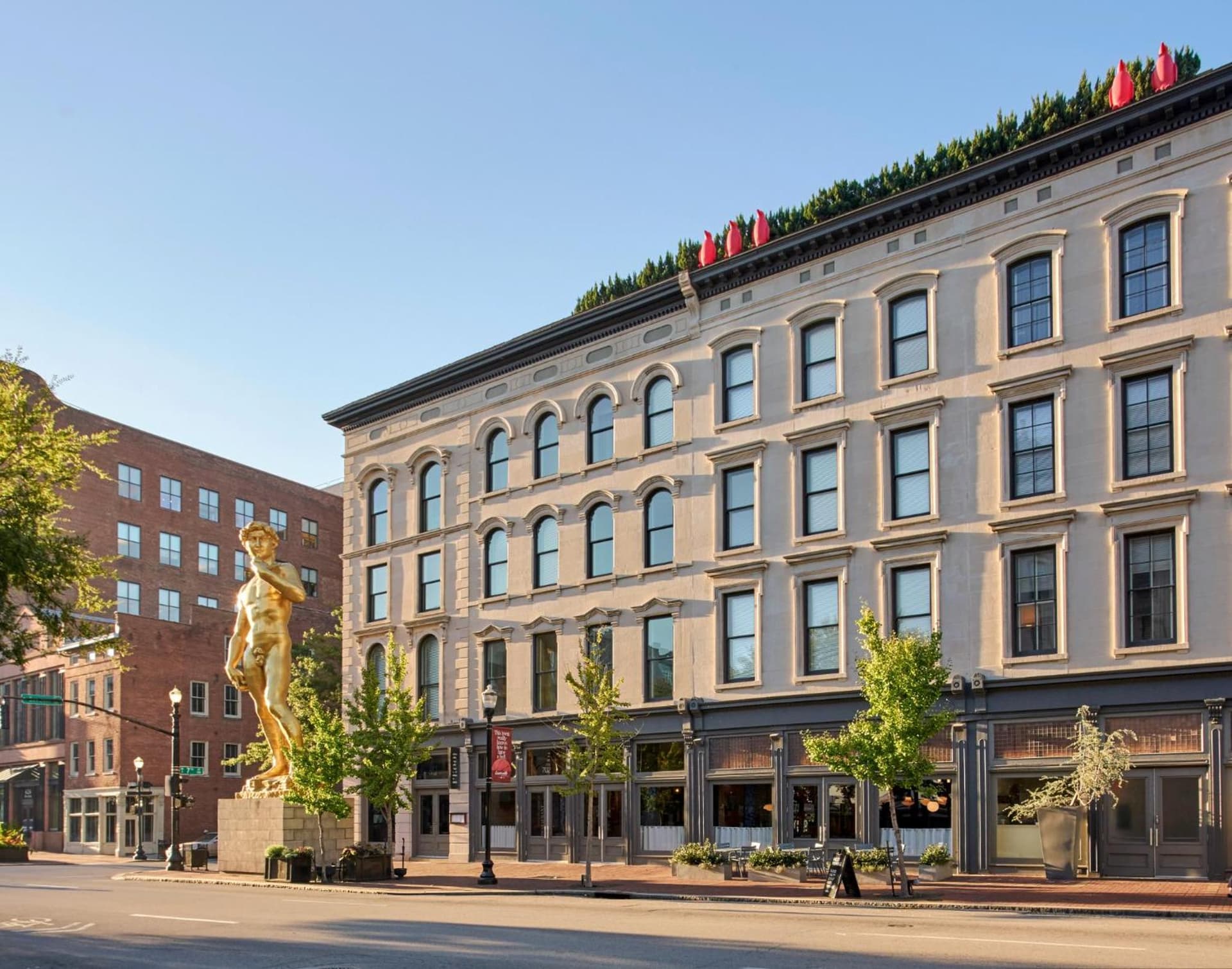 21c Museum Hotel Louisville gallery photo in Louisville, KY — image 8