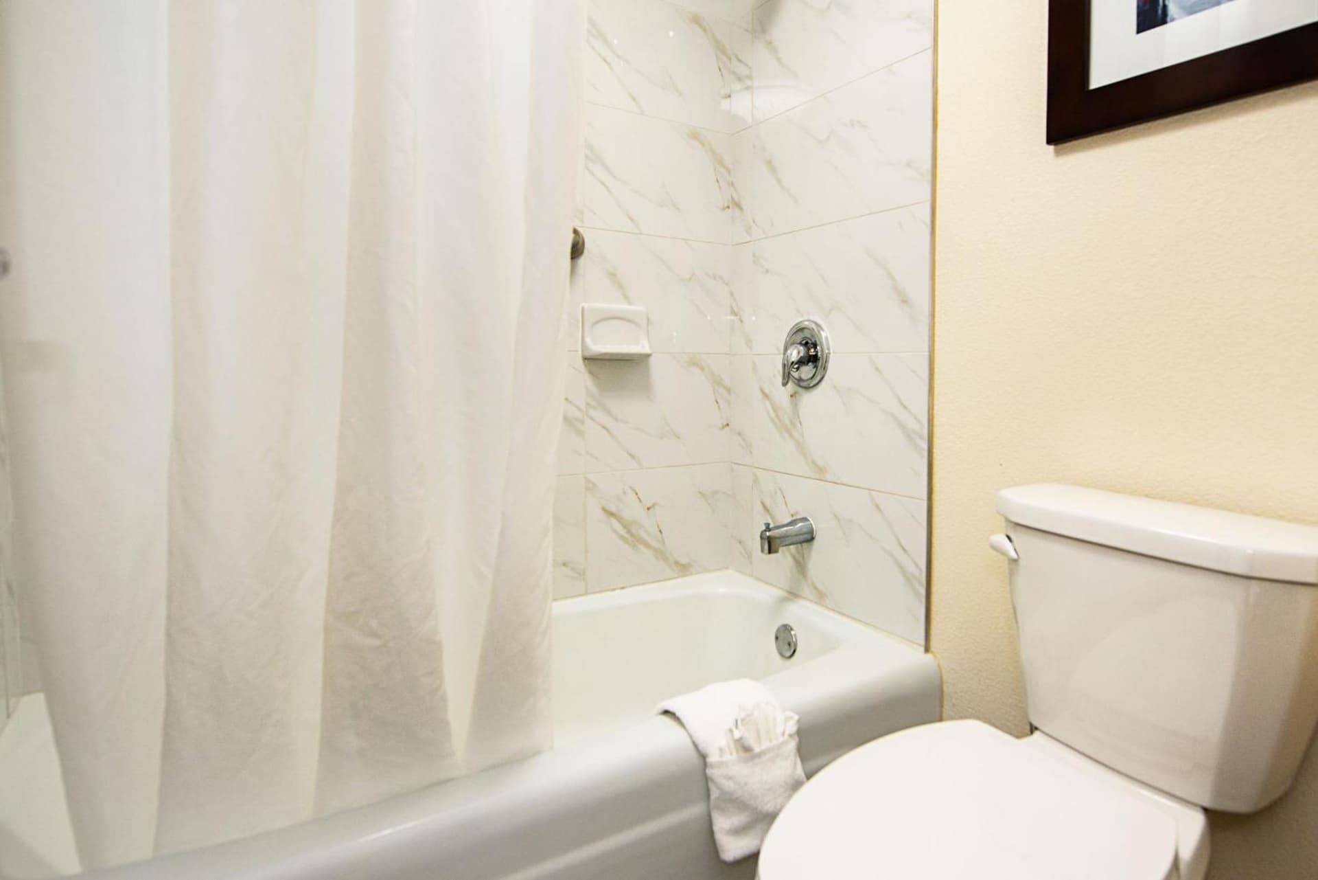 New Hope Inn & Suites gallery photo in New Hope, PA — image 22