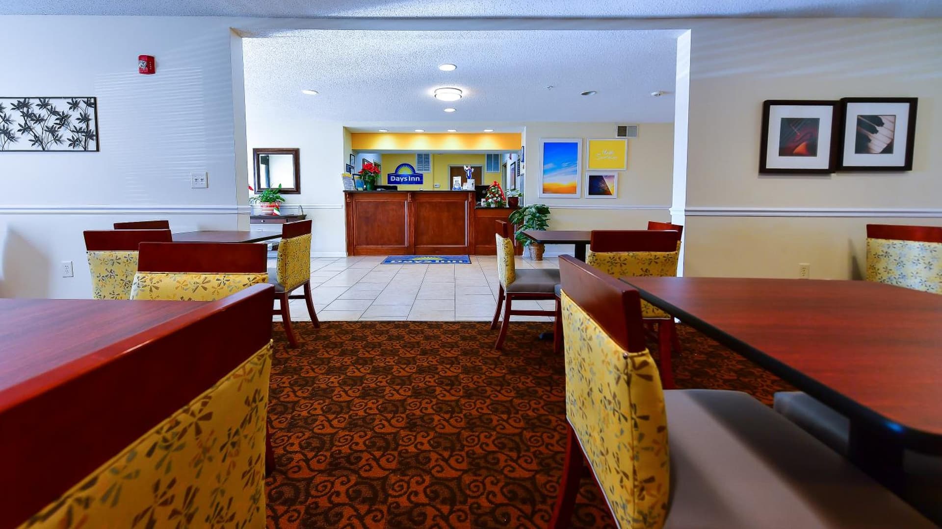 Days Inn by Wyndham Greensboro NC gallery photo in Greensboro, NC — image 37
