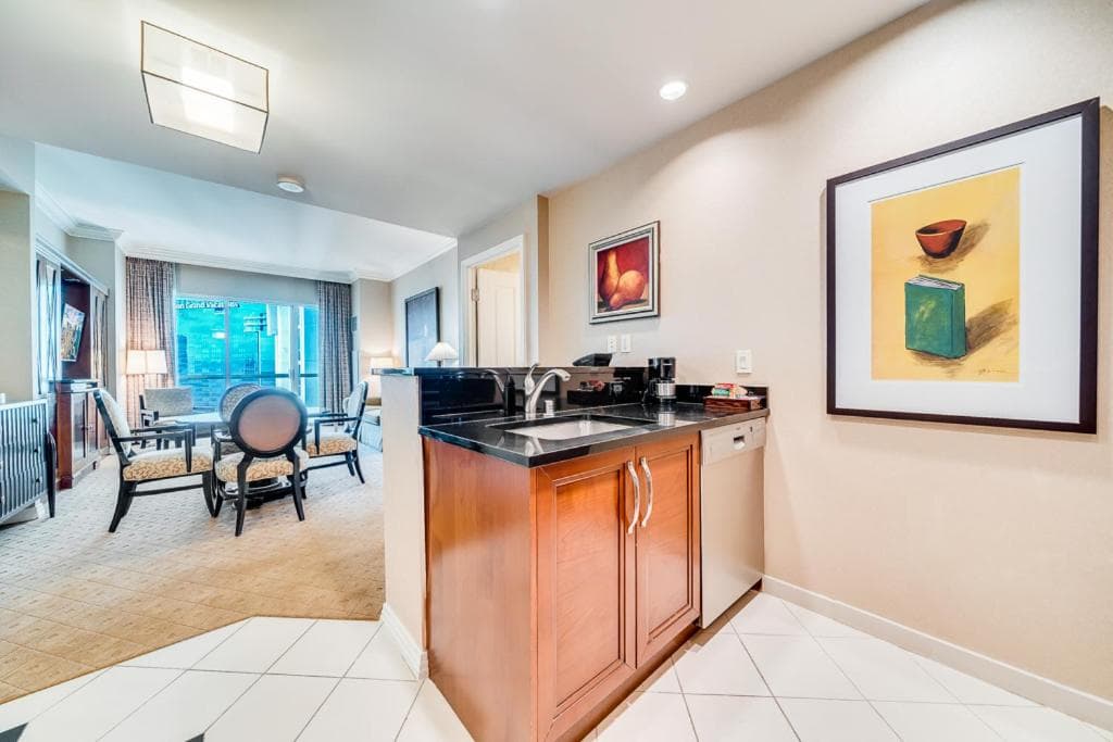 Jet Luxury at The Signature Condo Hotel gallery photo in Las Vegas, NV — image 39
