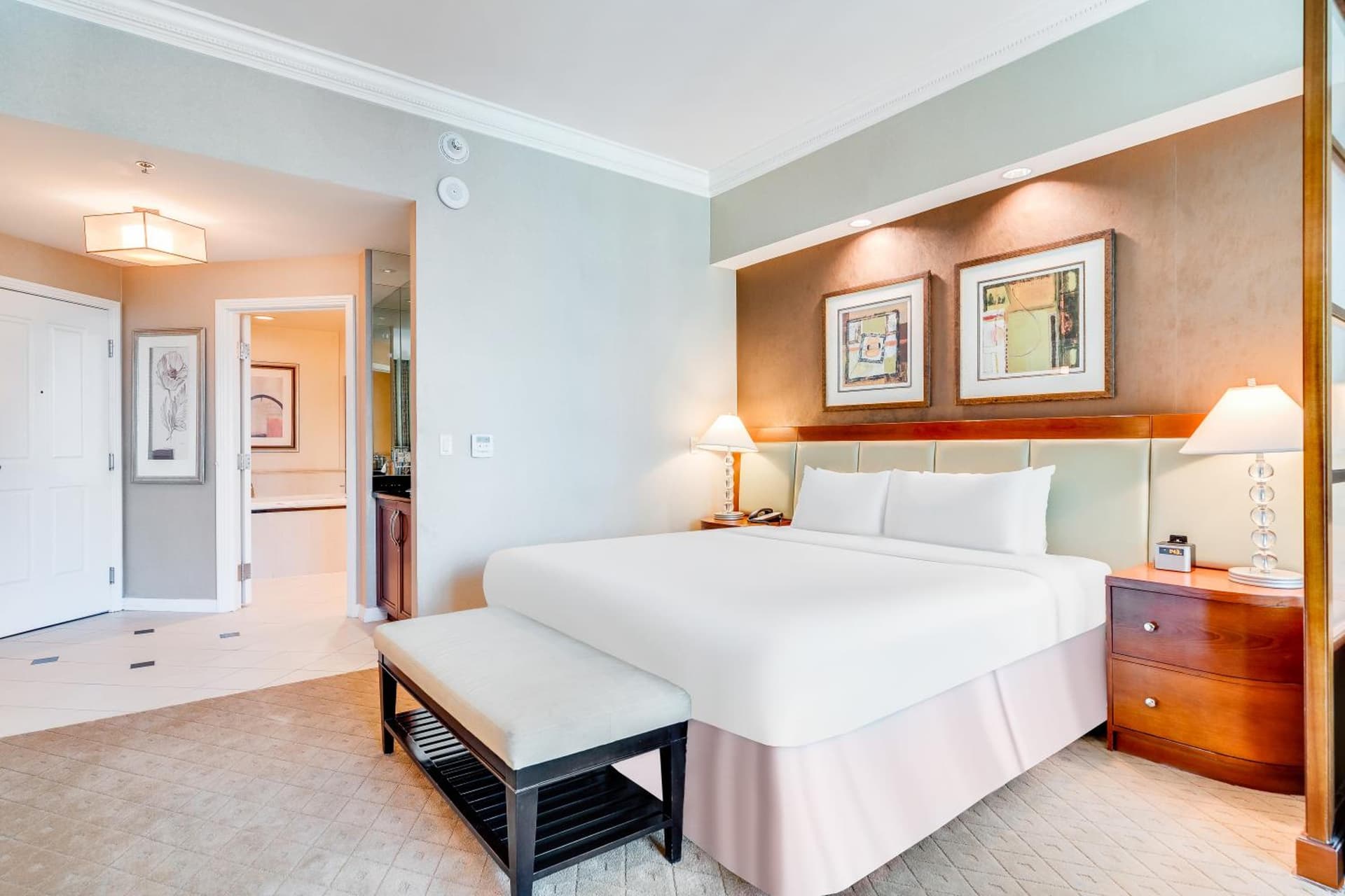 Jet Luxury at The Signature Condo Hotel gallery photo in Las Vegas, NV — image 6